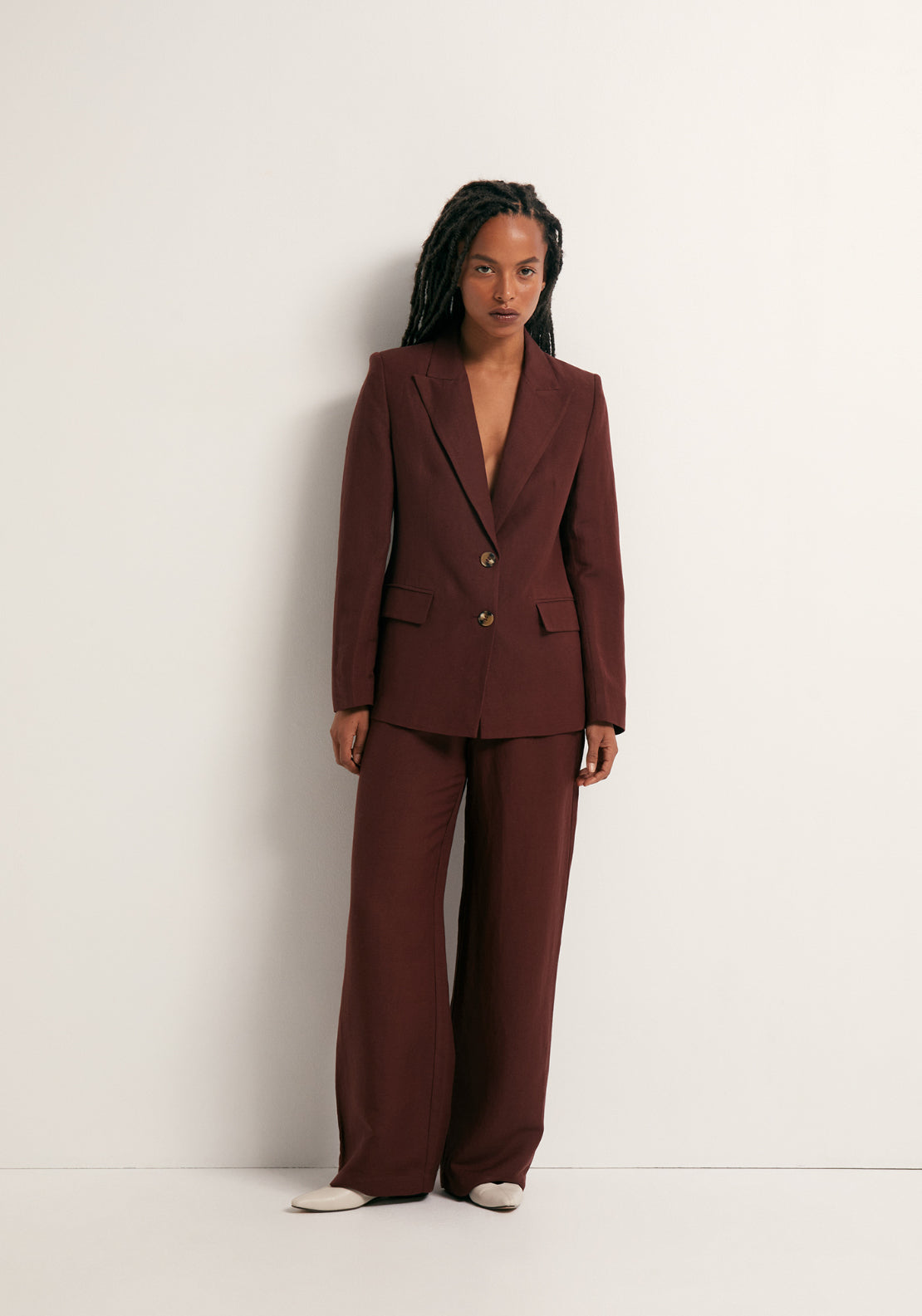 Pleated Formal Linen Trousers - Red