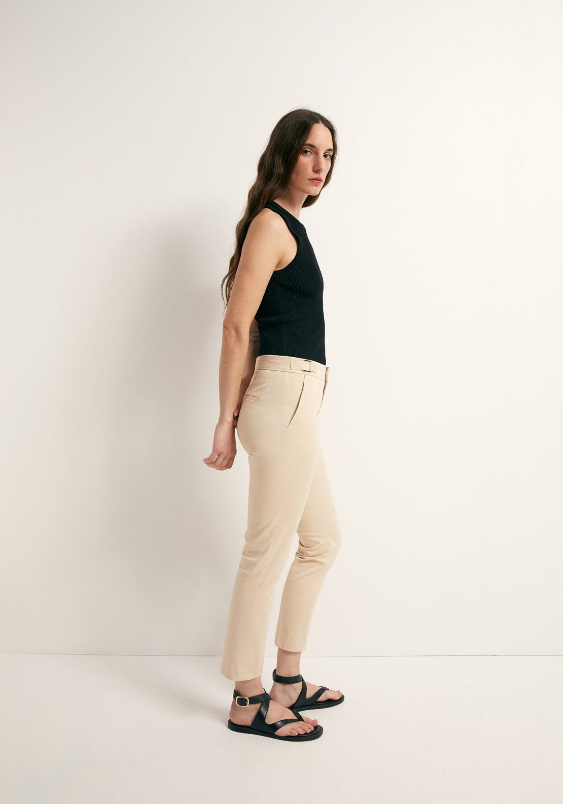 Buckle Detail Capri Trousers - Grey