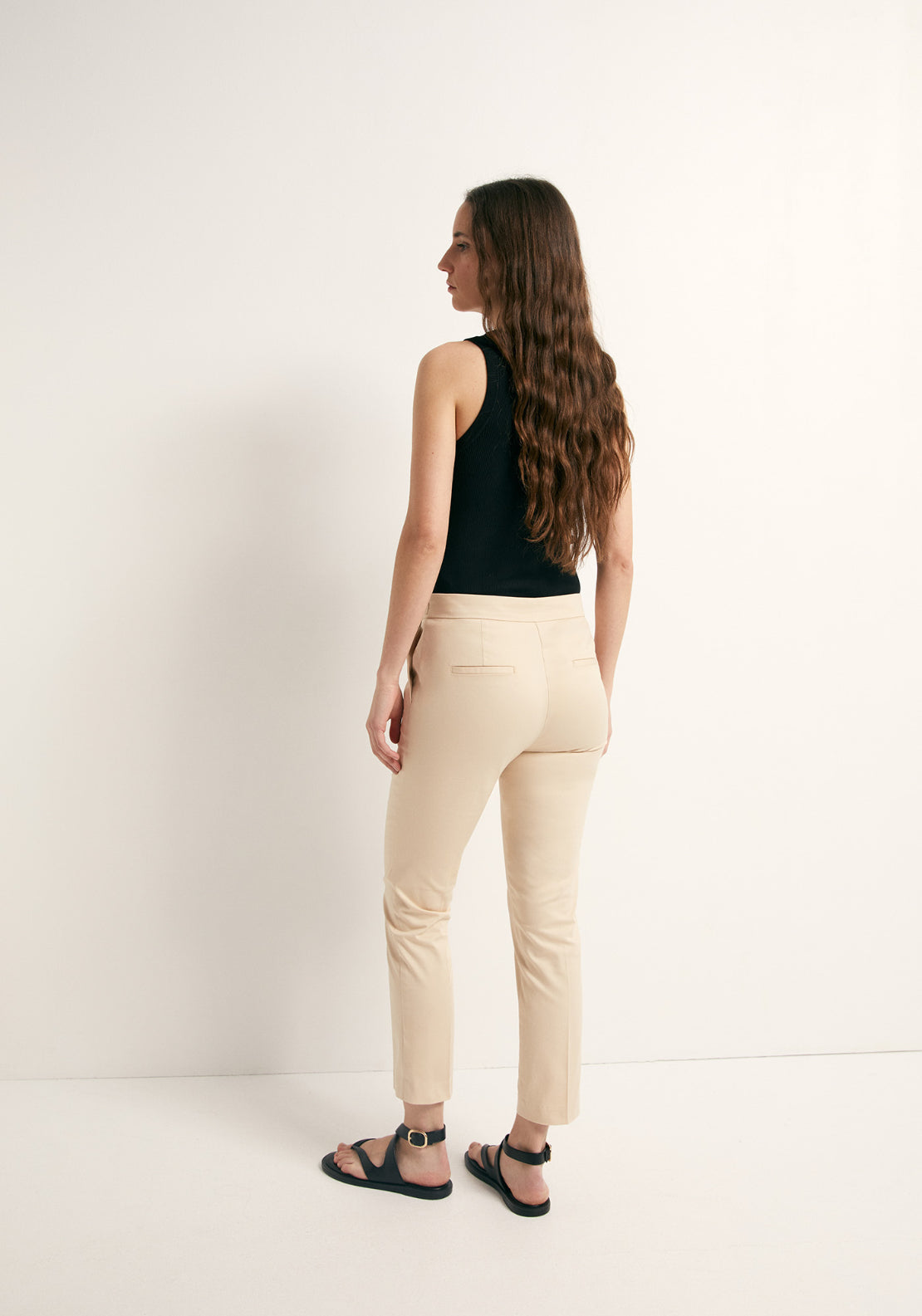 Buckle Detail Capri Trousers - Grey