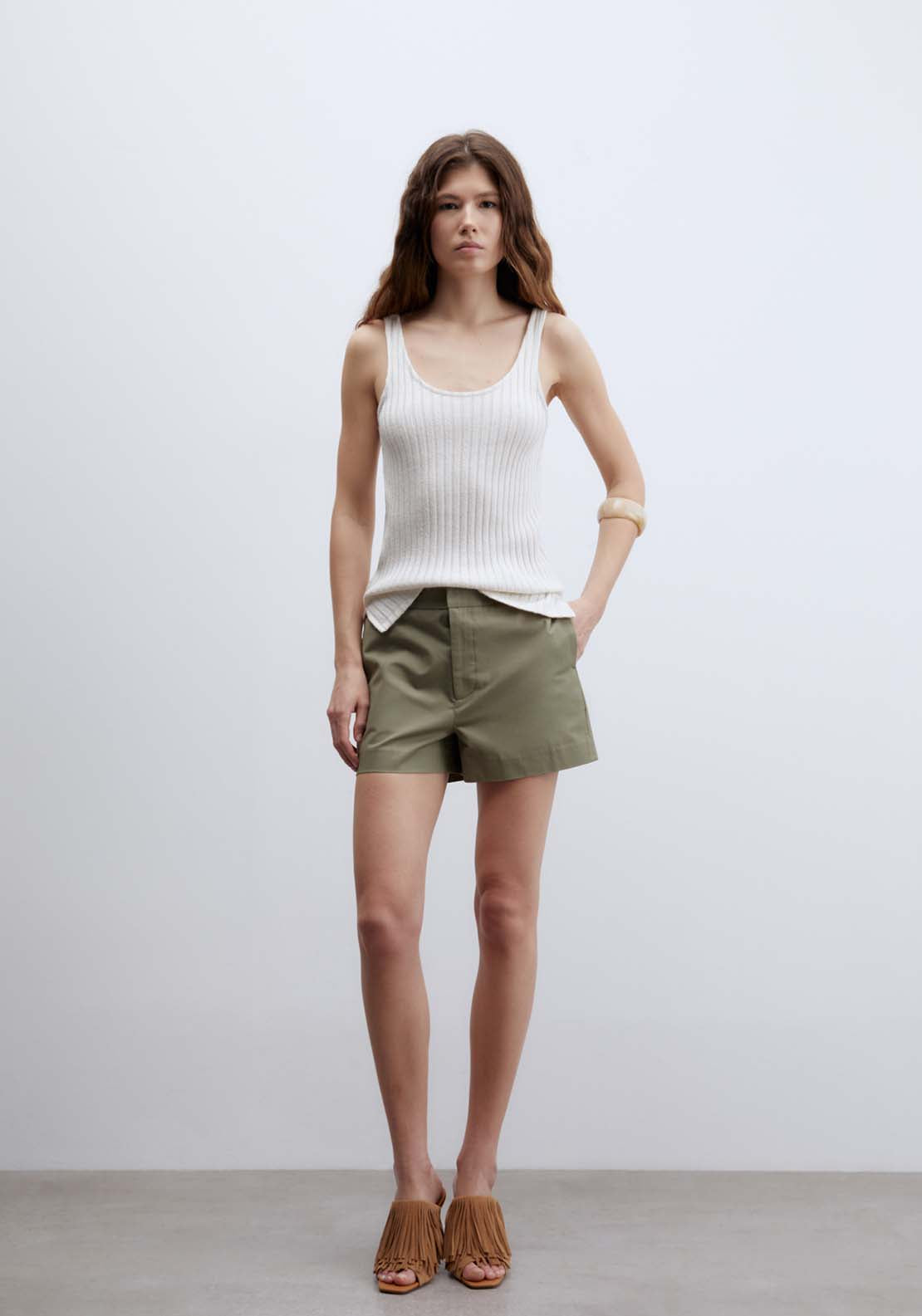 Plain Basic Shorts - Beige