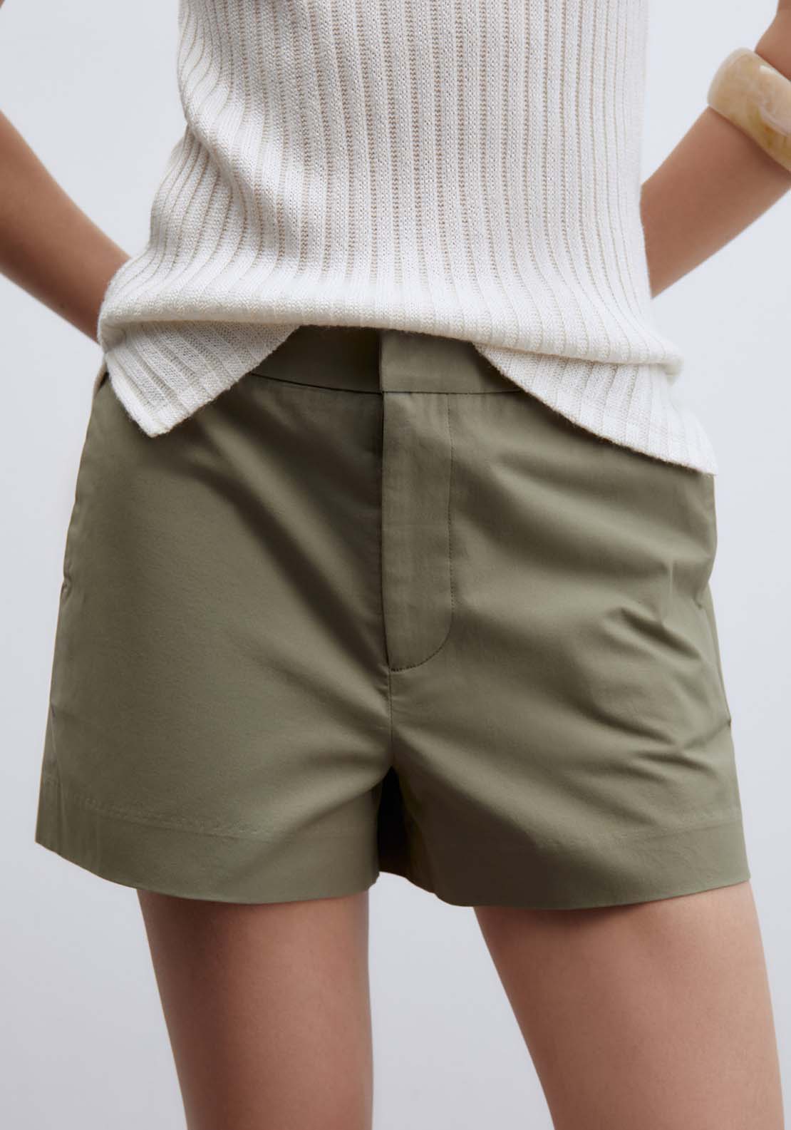 Plain Basic Shorts - Beige