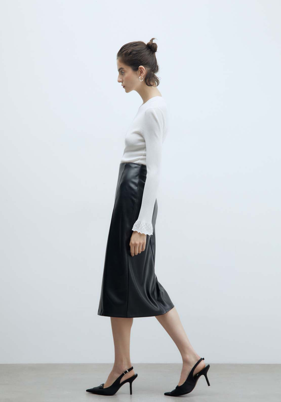 Sfera Midi Skirt - Black 3 Shaws Department Stores