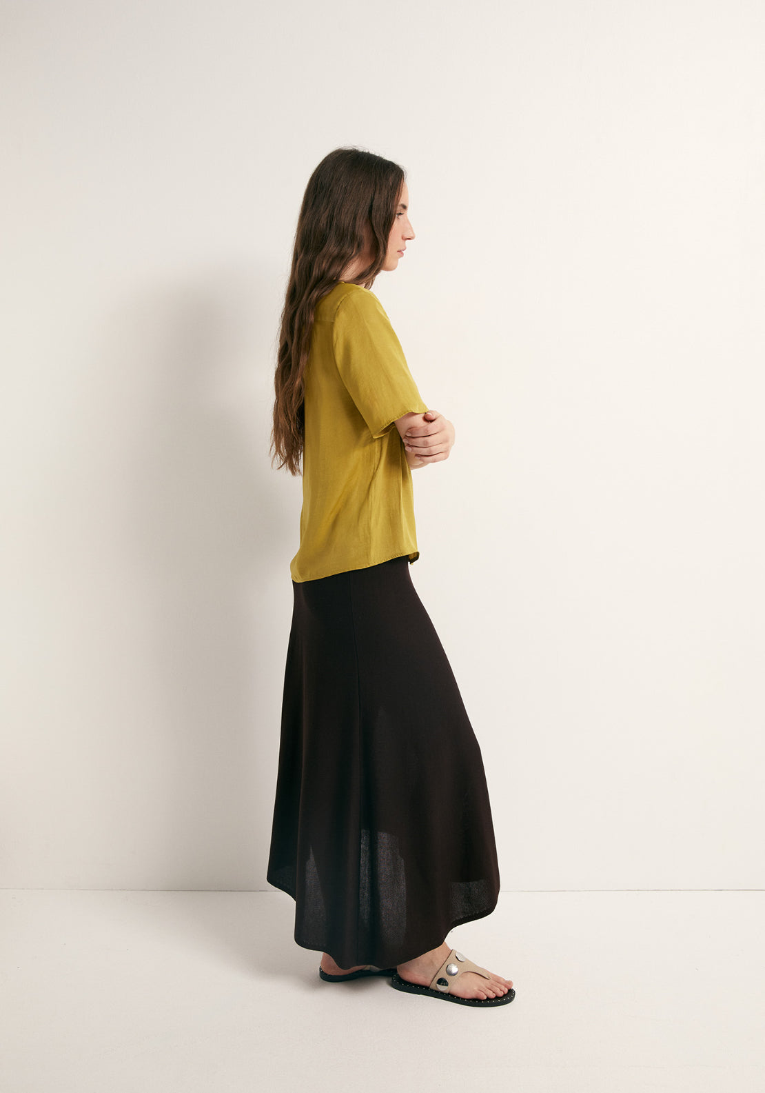 Short-Sleeved V-Neck Blouse - Green