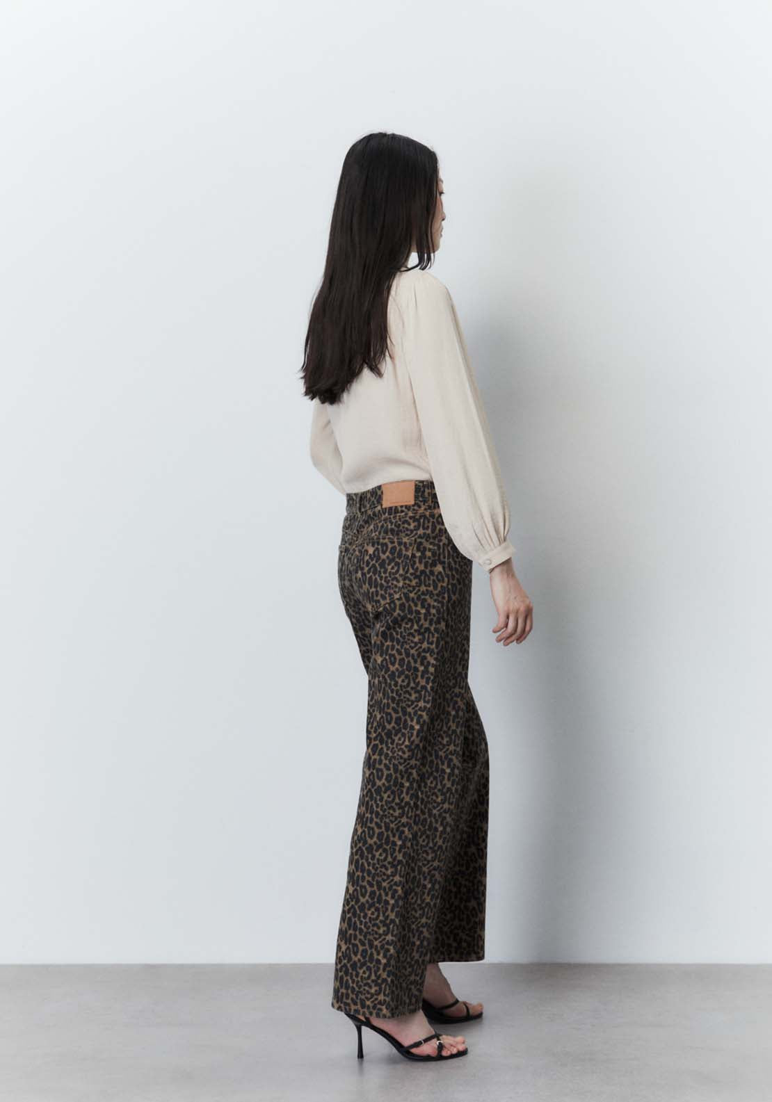 Sfera Buttons blouse - Camel 4 Shaws Department Stores