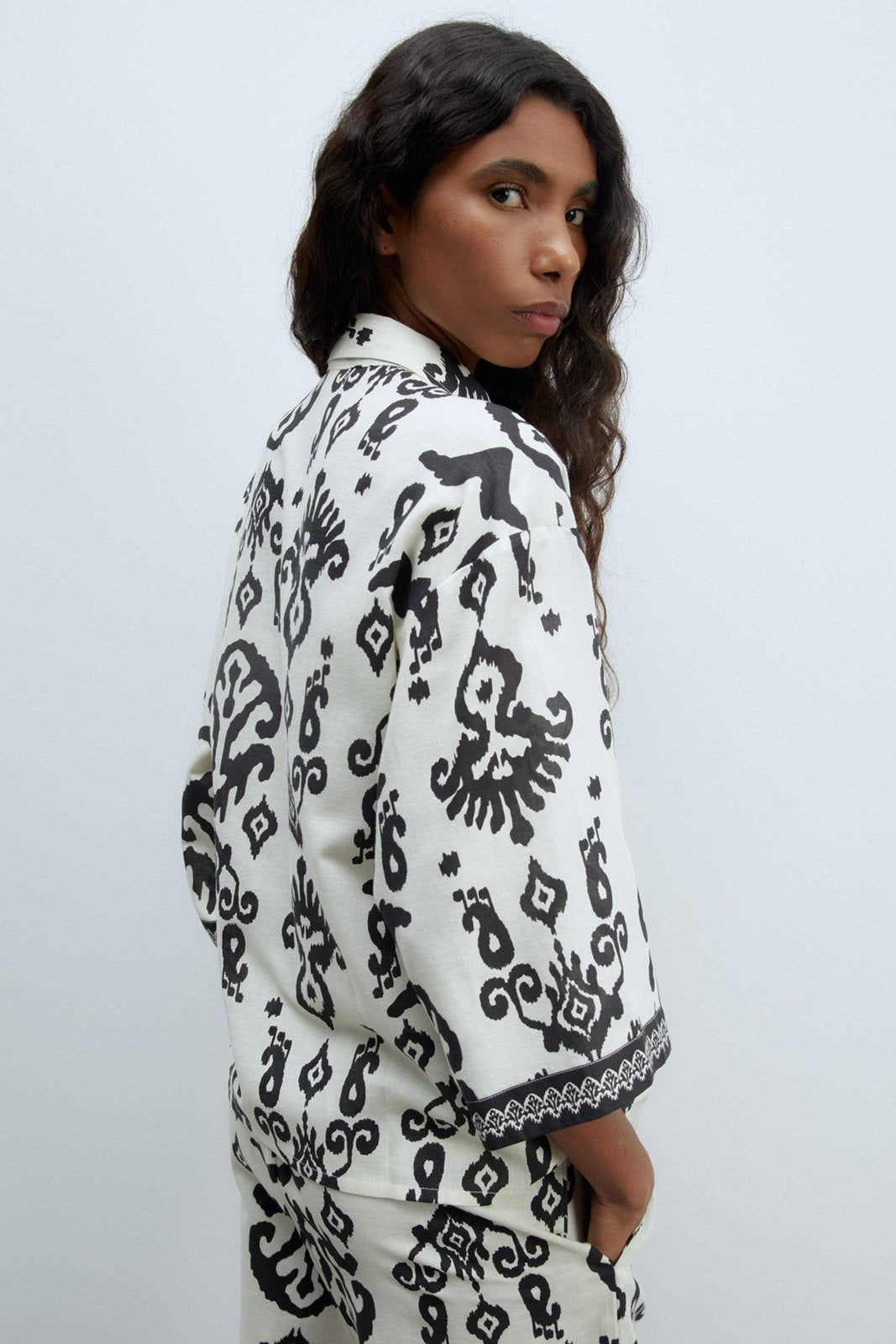 Sfera Printed shirt - Black 5 Shaws Department Stores