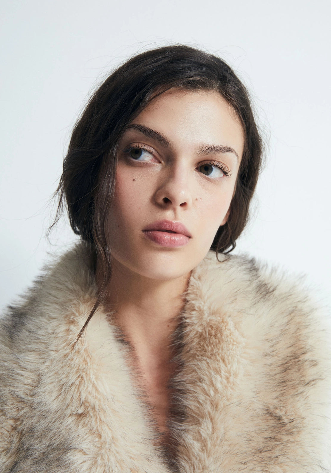 Wool Effect Coat With Fur Lapel - White