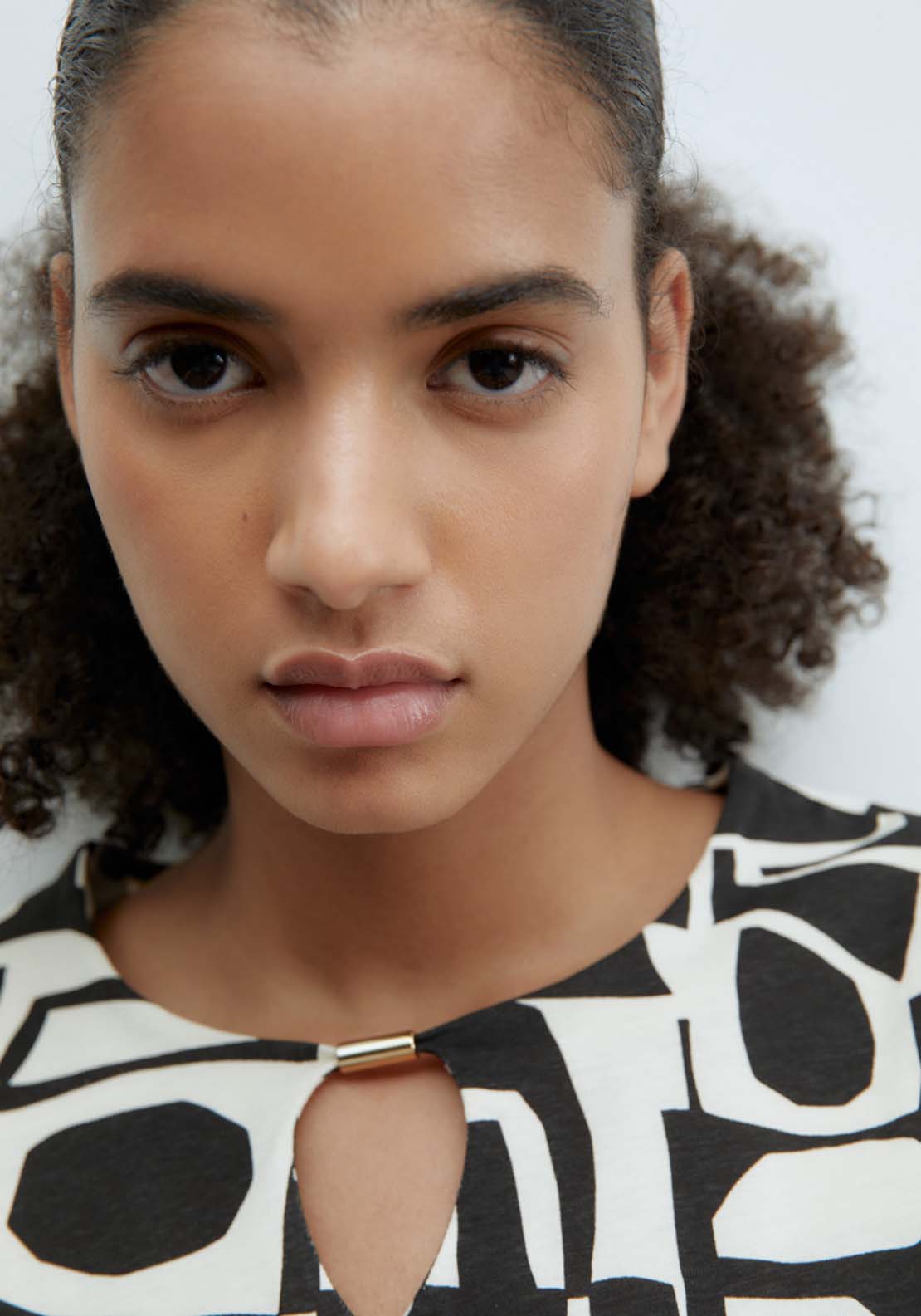 Sfera Printed Top - White 4 Shaws Department Stores