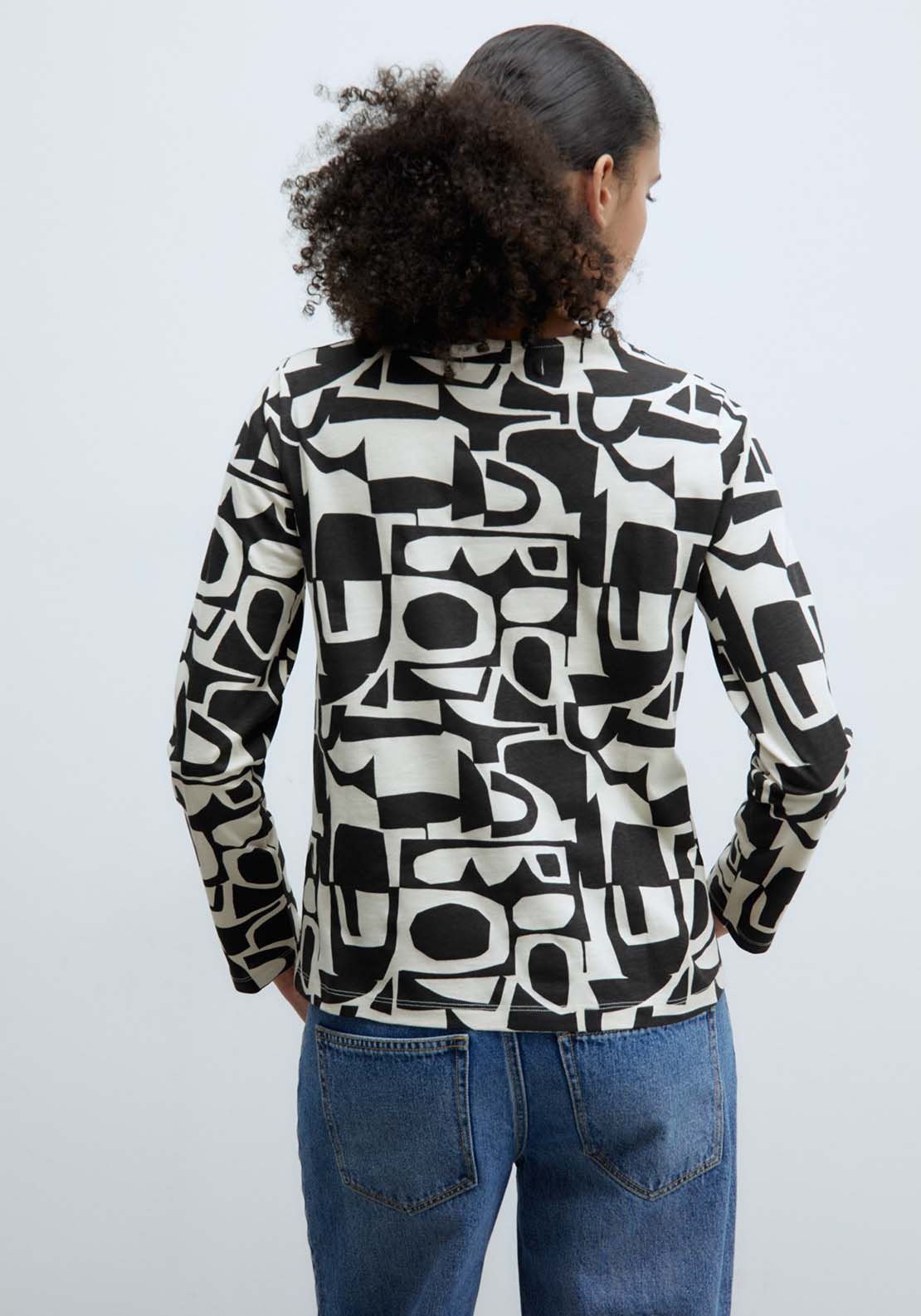 Sfera Printed Top - White 2 Shaws Department Stores