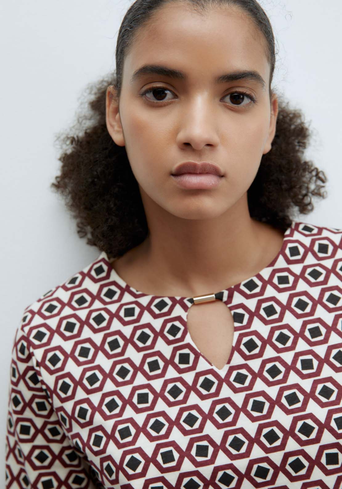Sfera Printed top - Burgundy 4 Shaws Department Stores