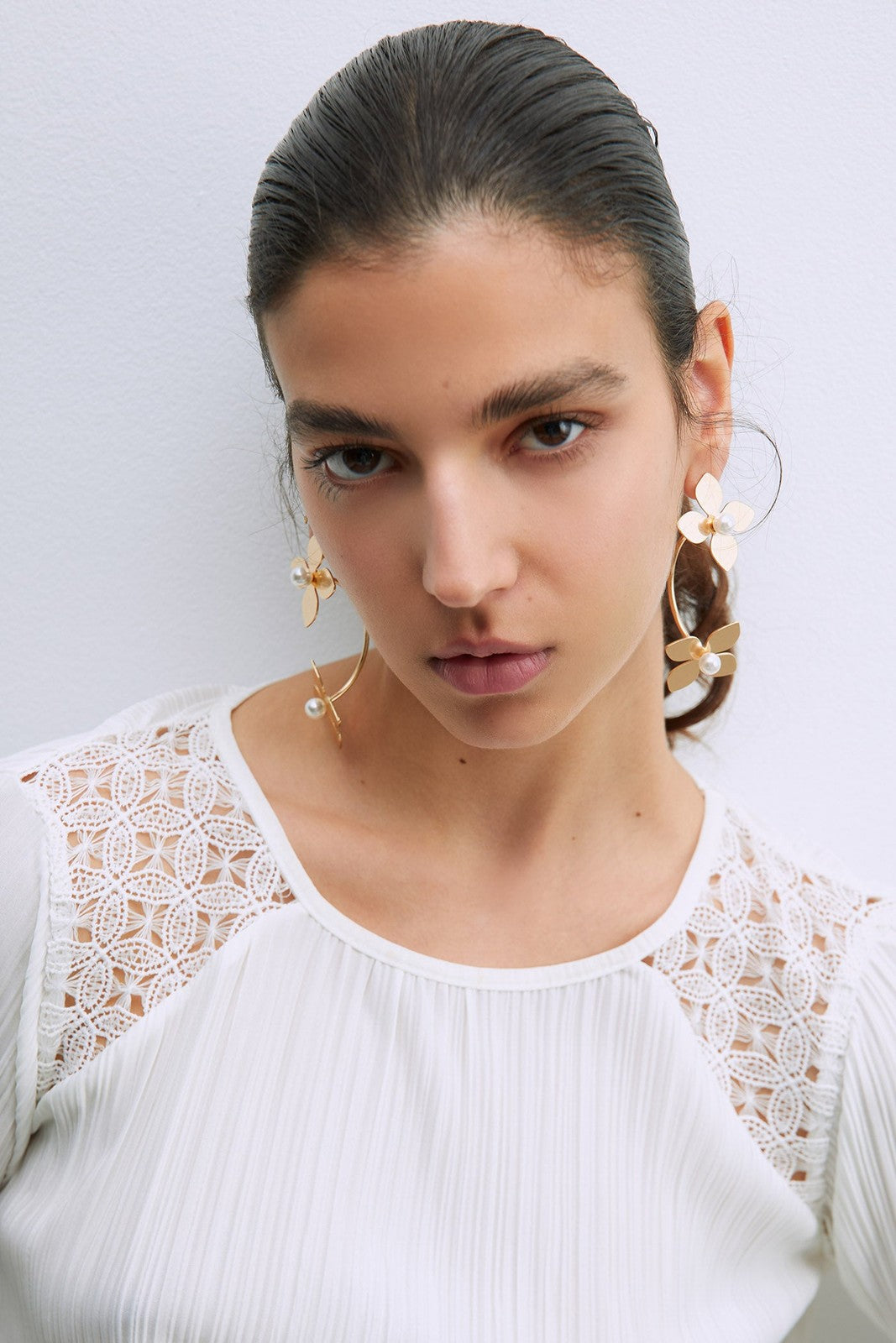 Sfera Romantic Ls Pleat Top - Ecru 5 Shaws Department Stores