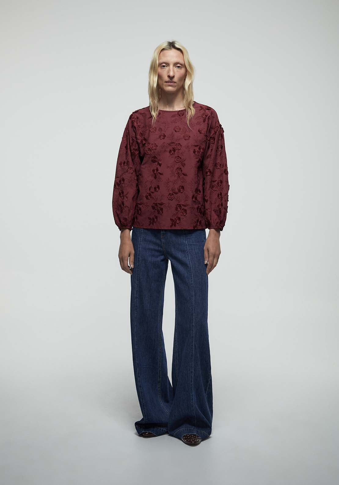 Embroidered Flowers Top - Purple