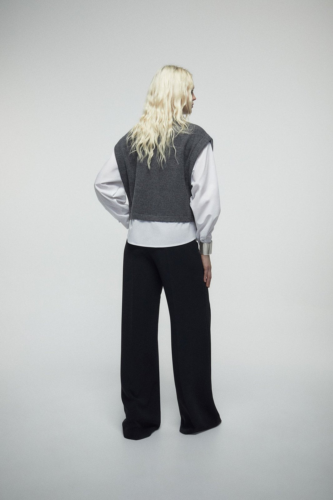 Soft Touch Poplin Top - Grey