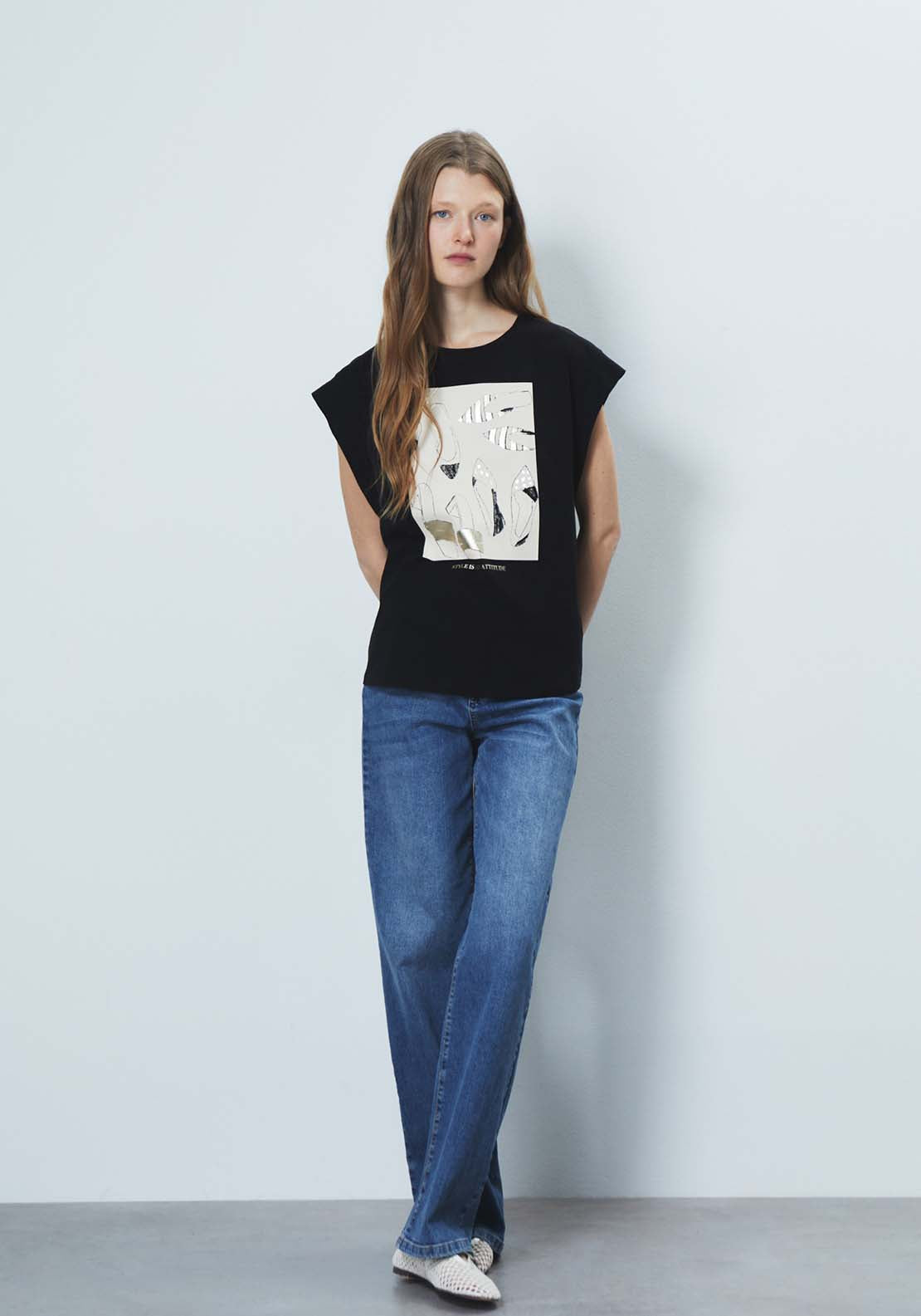 Sfera Foil Print T-Shirt - Black 4 Shaws Department Stores