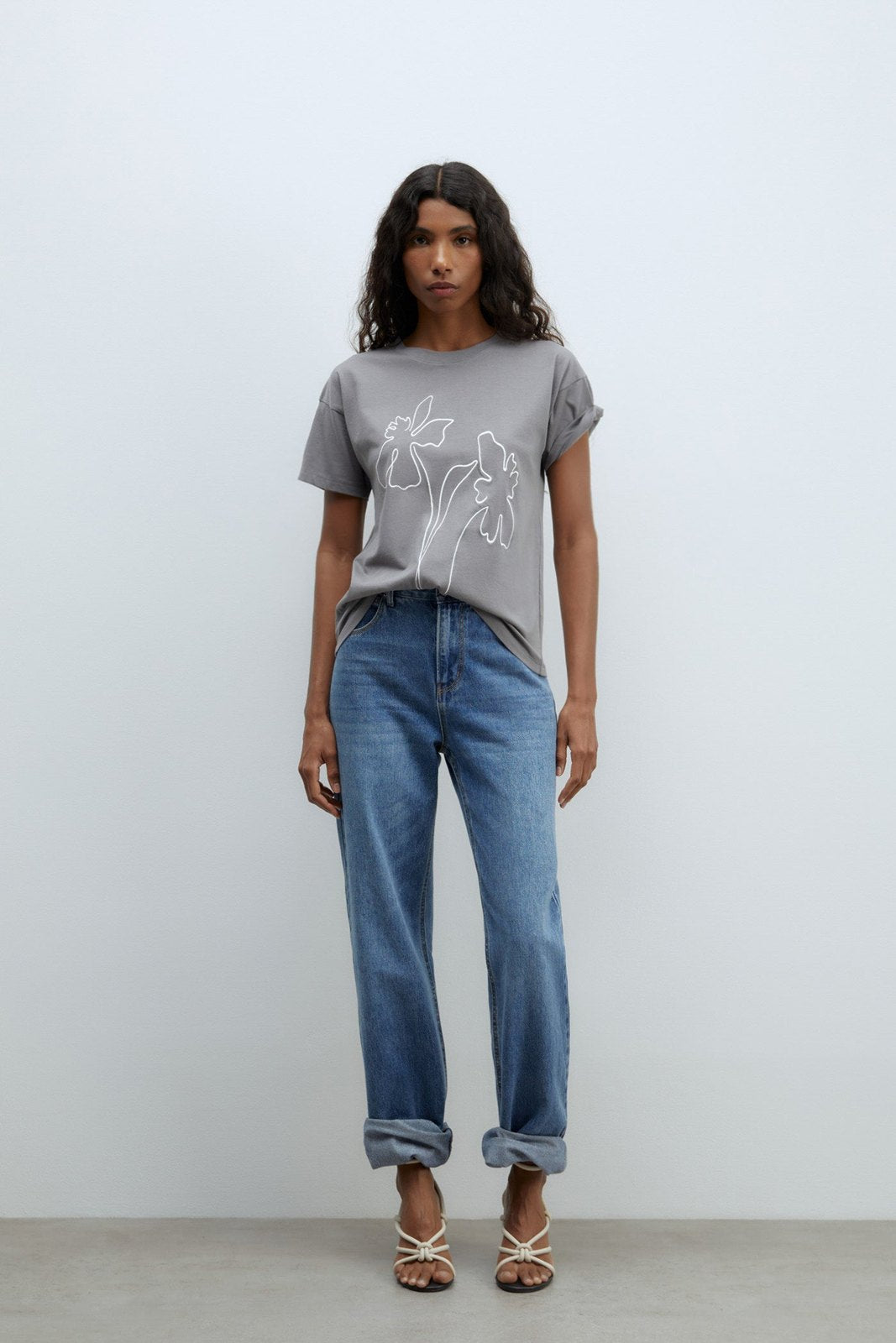 Sfera Embroidered silhouette T-shirt - Grey Medium 1 Shaws Department Stores