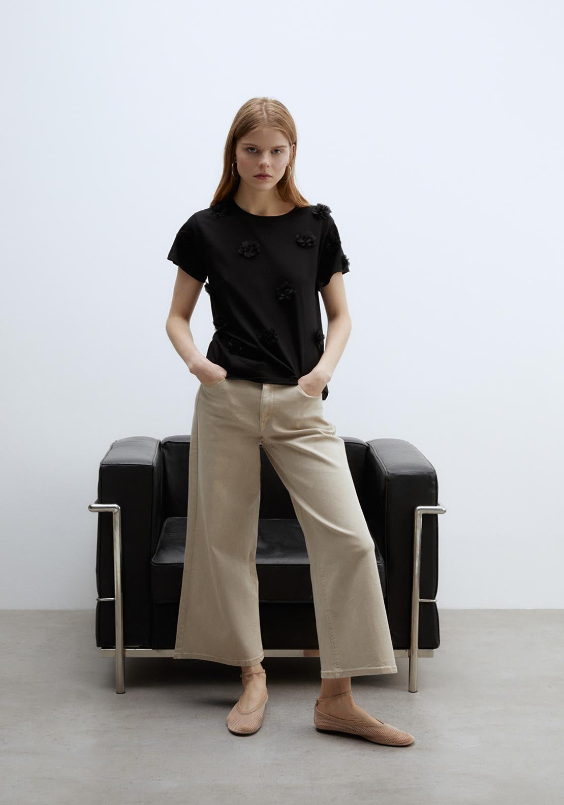 Sfera Flowers T-shirt - Black 1 Shaws Department Stores