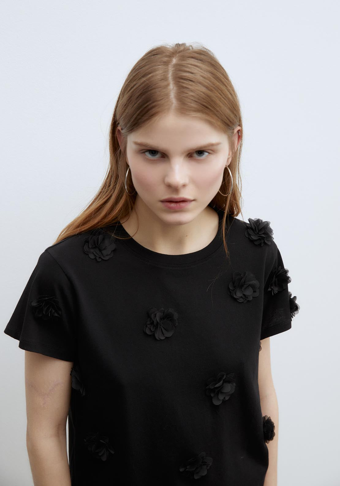 Sfera Flowers T-shirt - Black 4 Shaws Department Stores