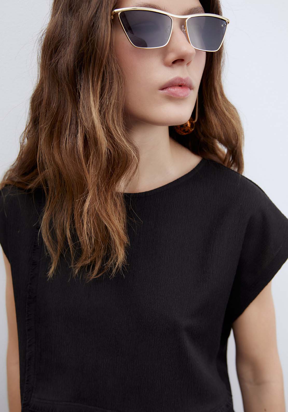 Textured Fringe Top - Black