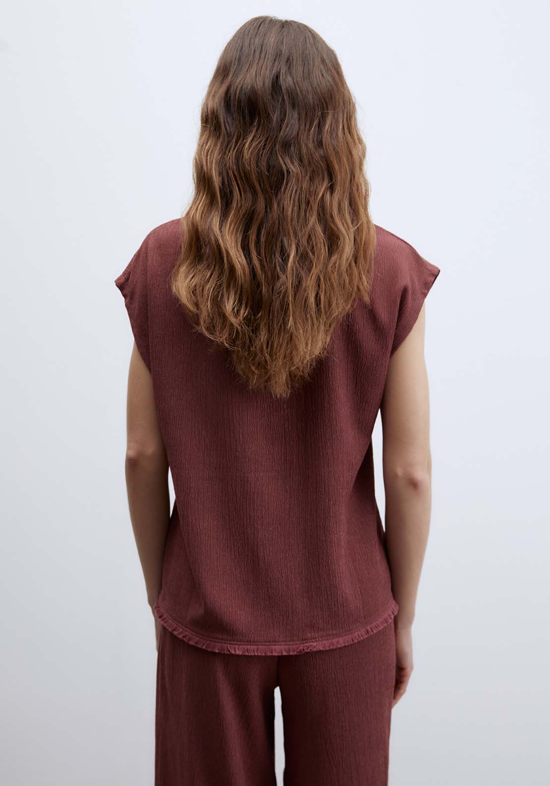 Textured Fringe Top - Red