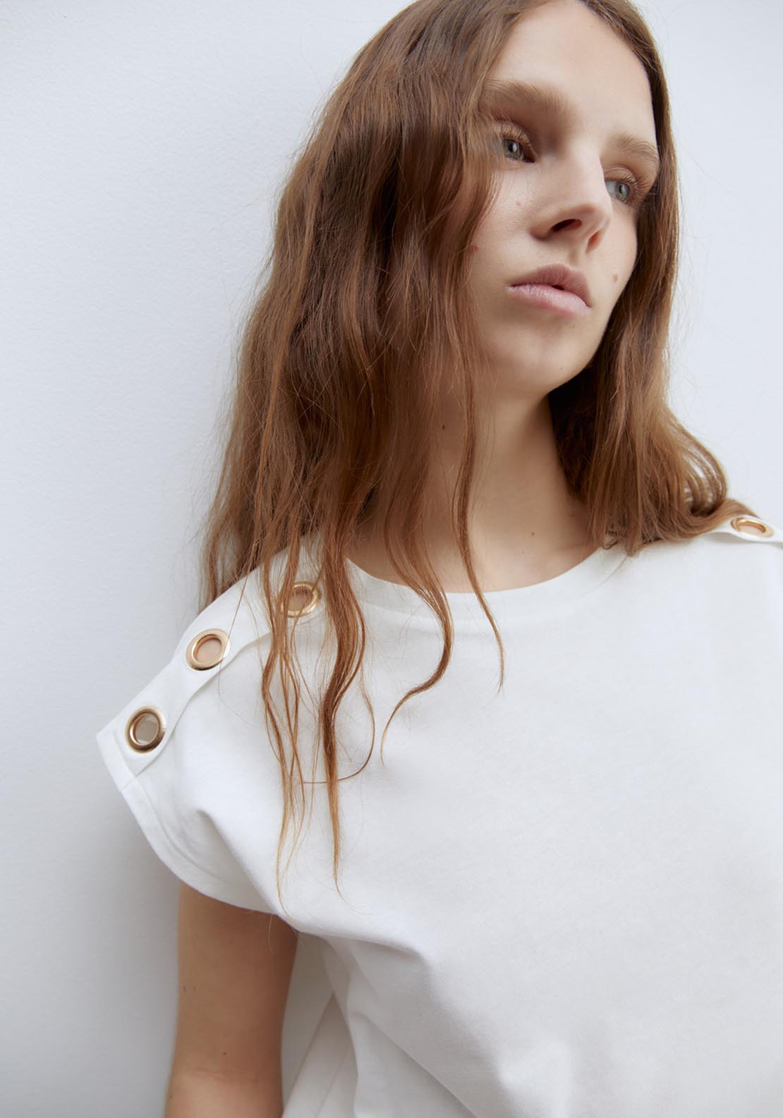 Sfera Metallic Eyelets T-Shirt - White 4 Shaws Department Stores