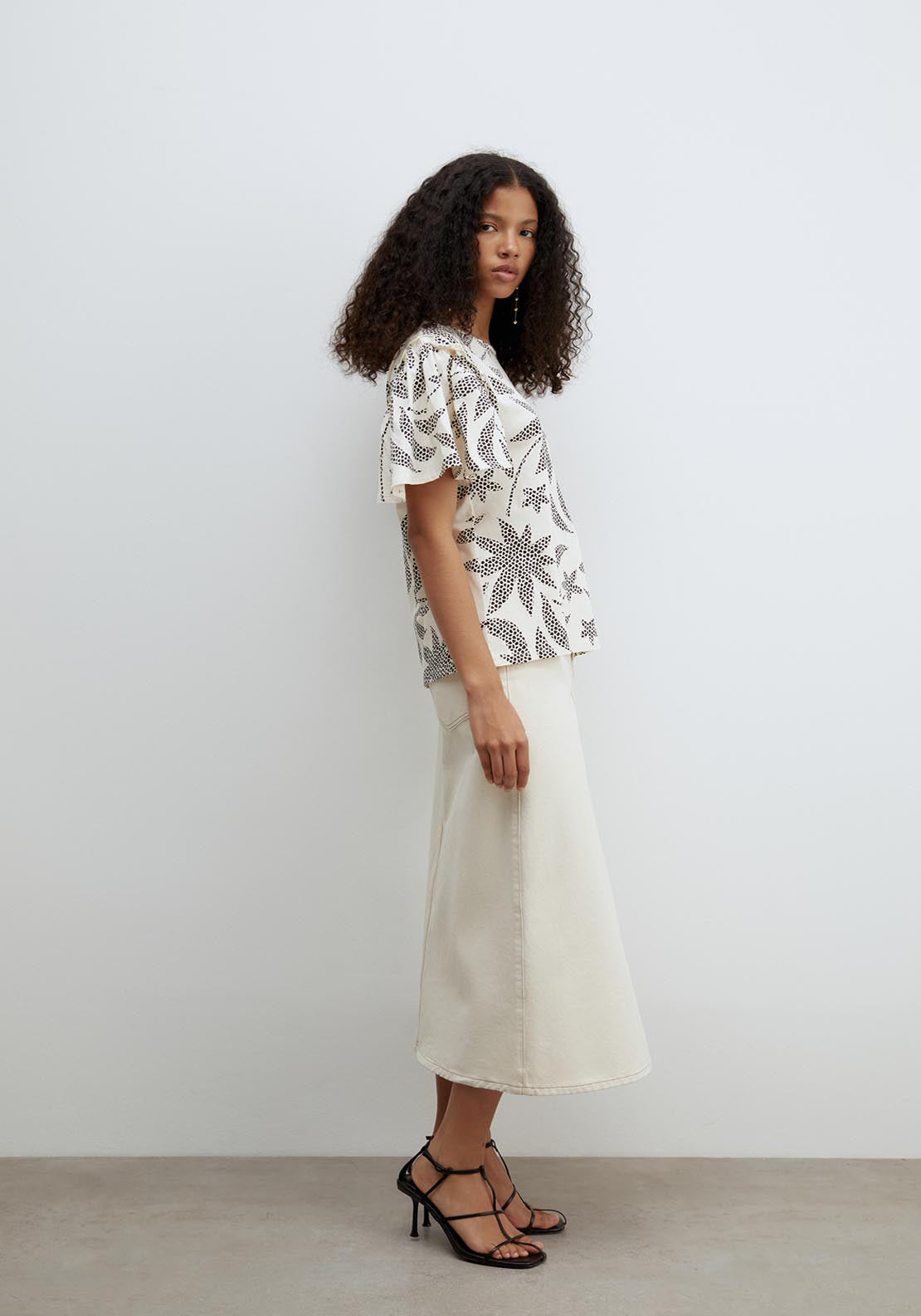 Sfera Short Sleeve Printed Ruffle Top - White 3 Shaws Department Stores