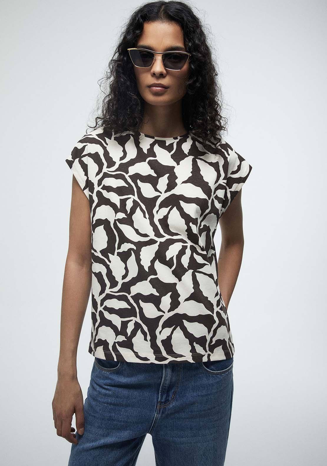Basic Printed T-Shirt - Brown