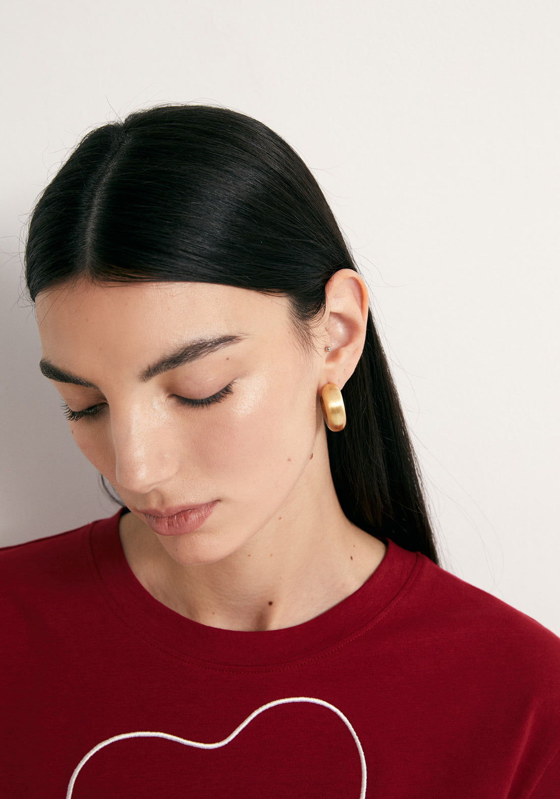 Embroidered Silhouette T-Shirt - Red