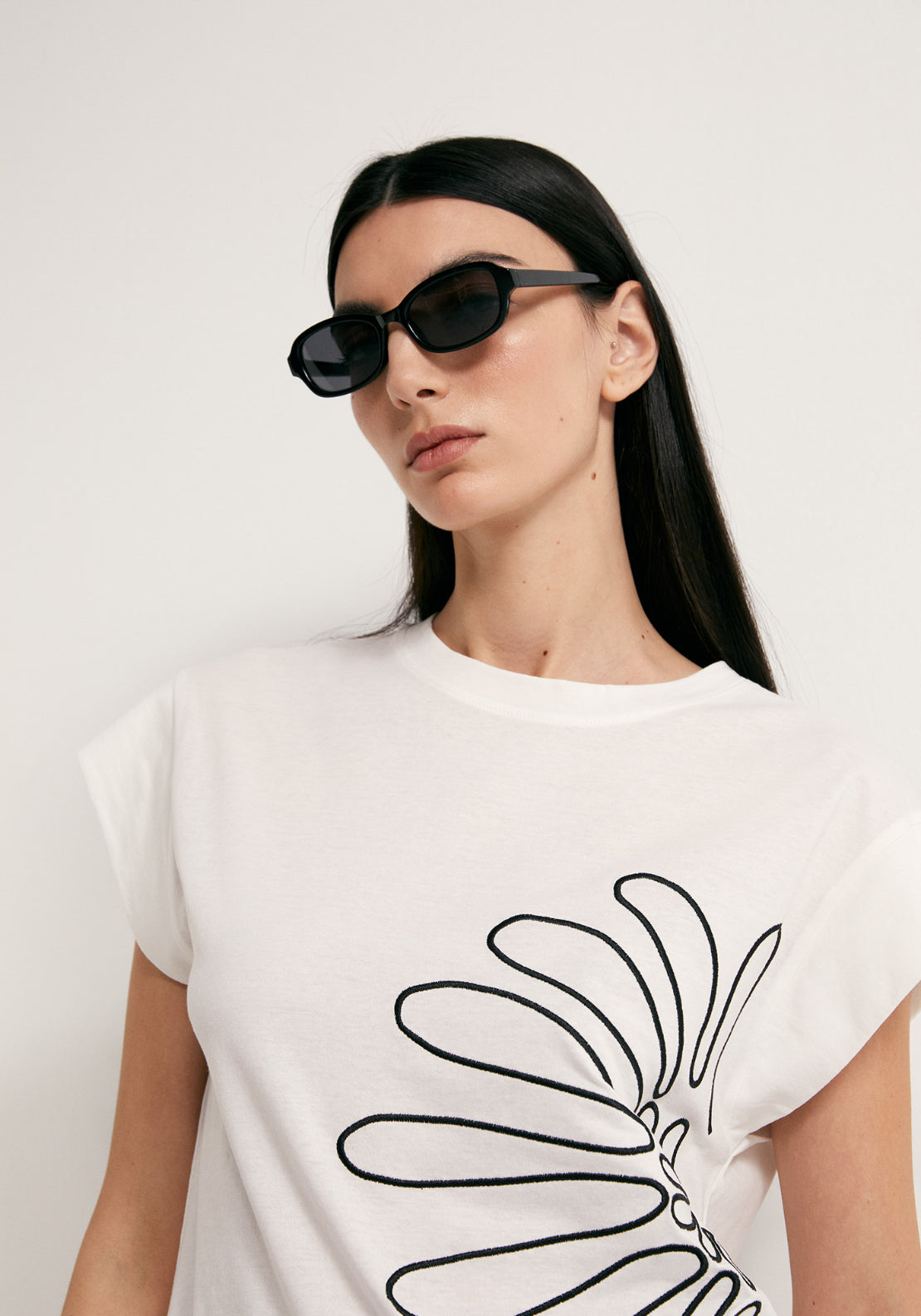 Embroidered Silhouette T-Shirt - White