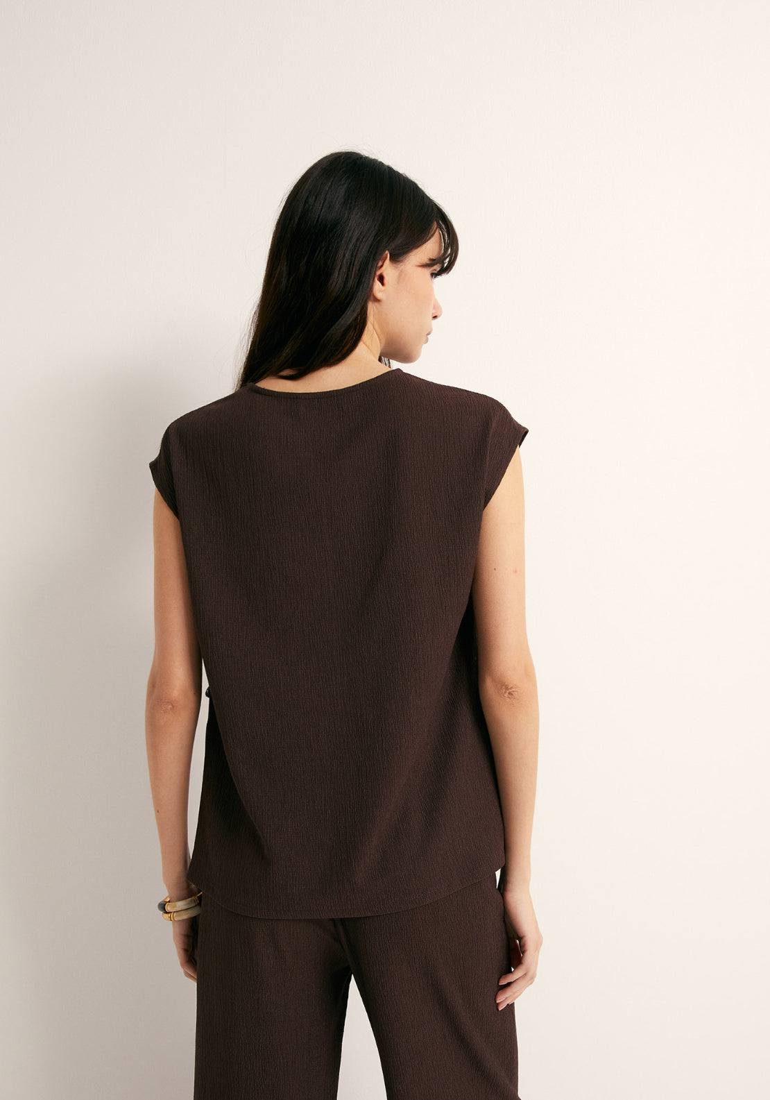 Frayed Trim Top - Brown
