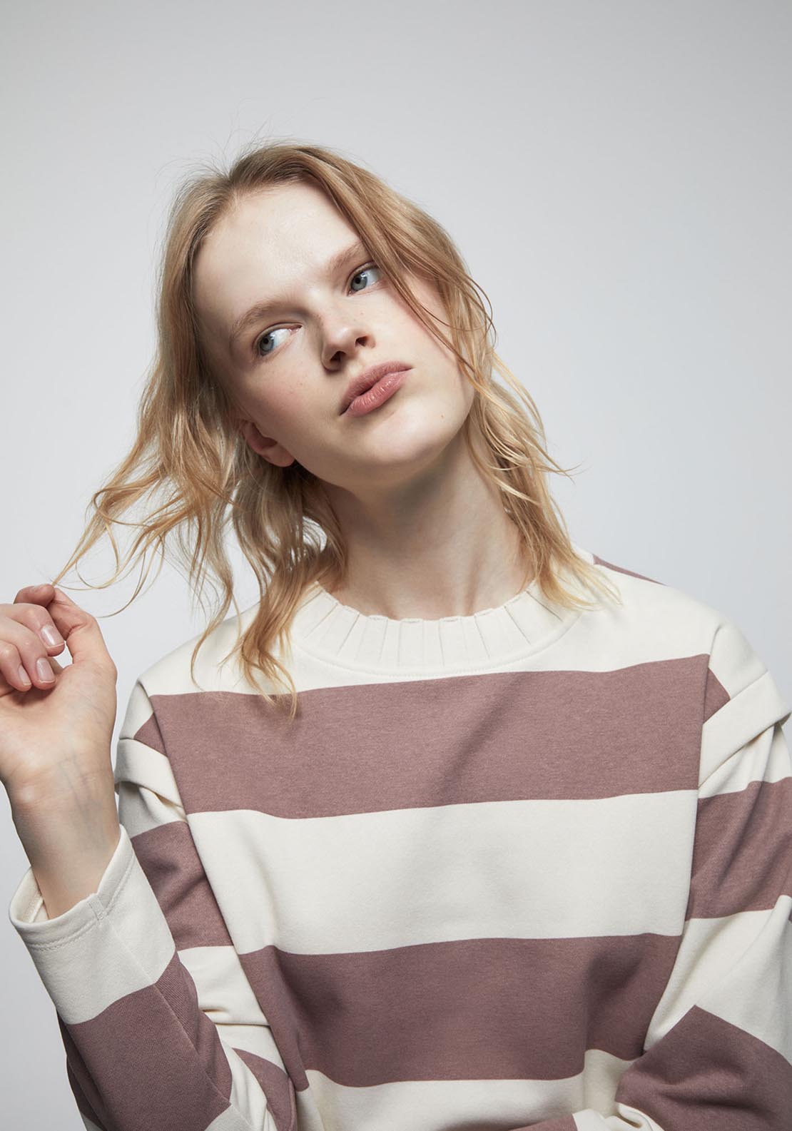 Sfera Basic Sweatshirt - Pink 3 Shaws Department Stores