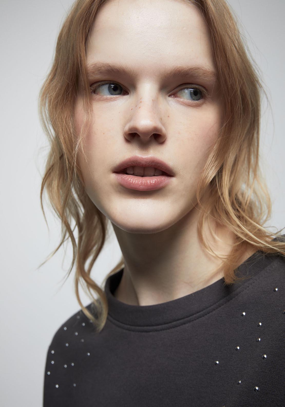 Sfera Front Details Sweatshirt - Grey 3 Shaws Department Stores