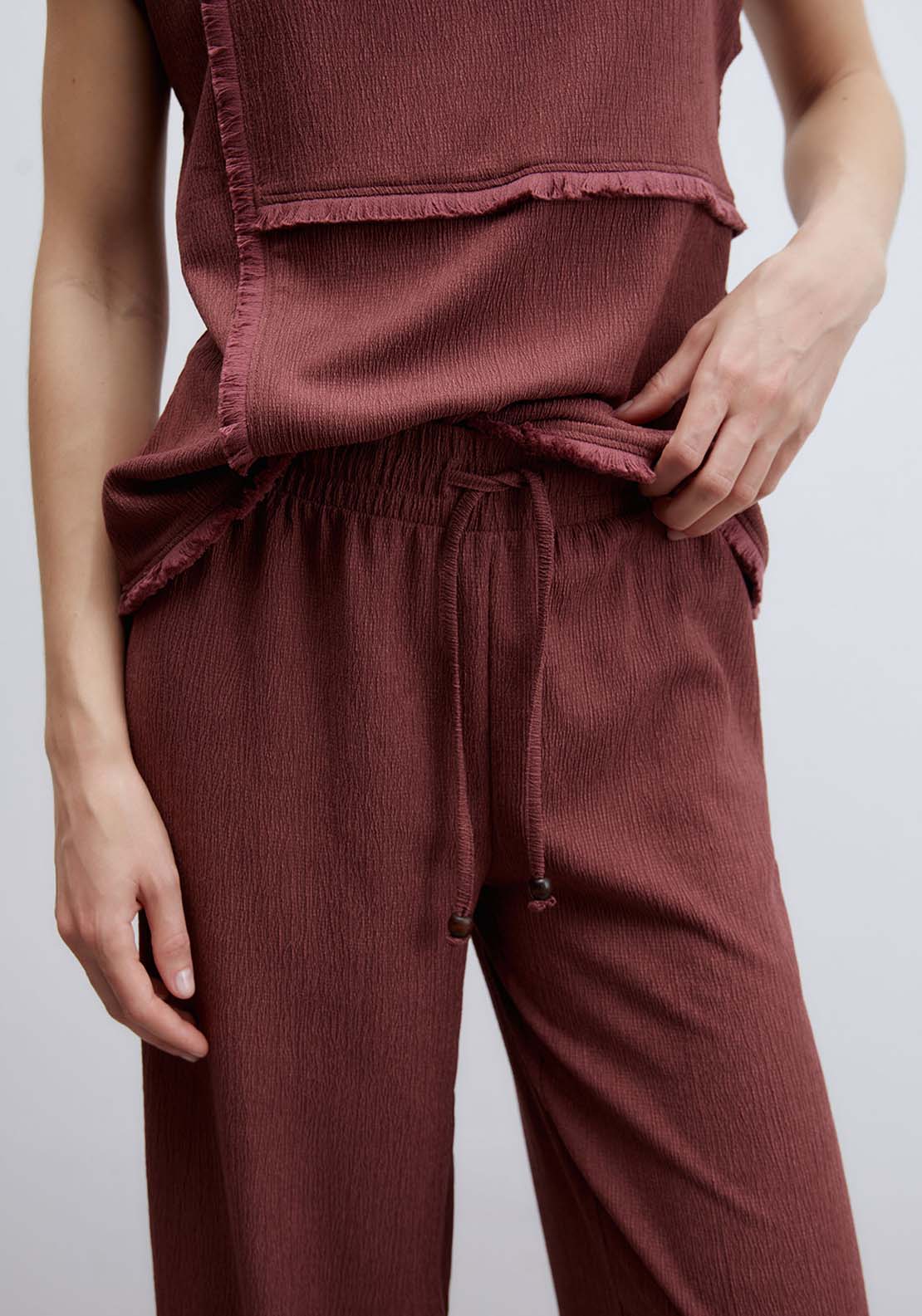Fringe Hem Textured Trousers - Red