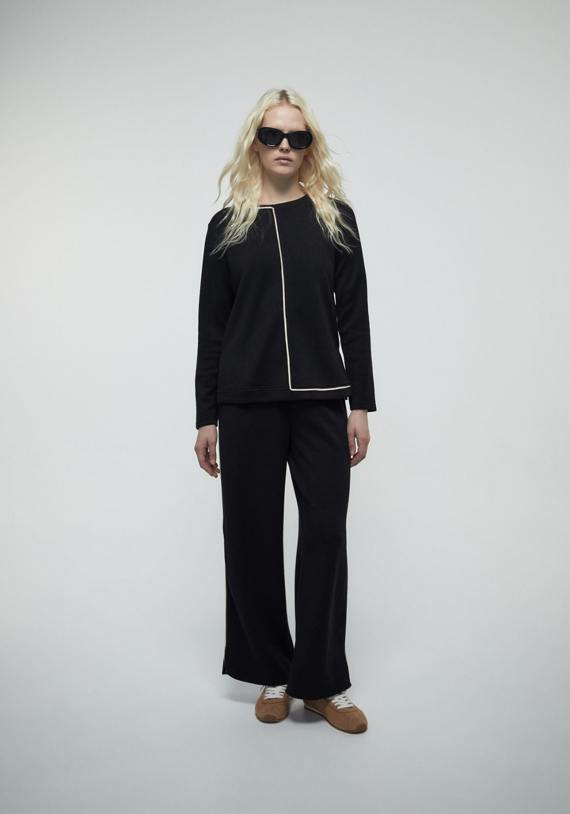 Trim Detail Soft Touch Trousers - Black