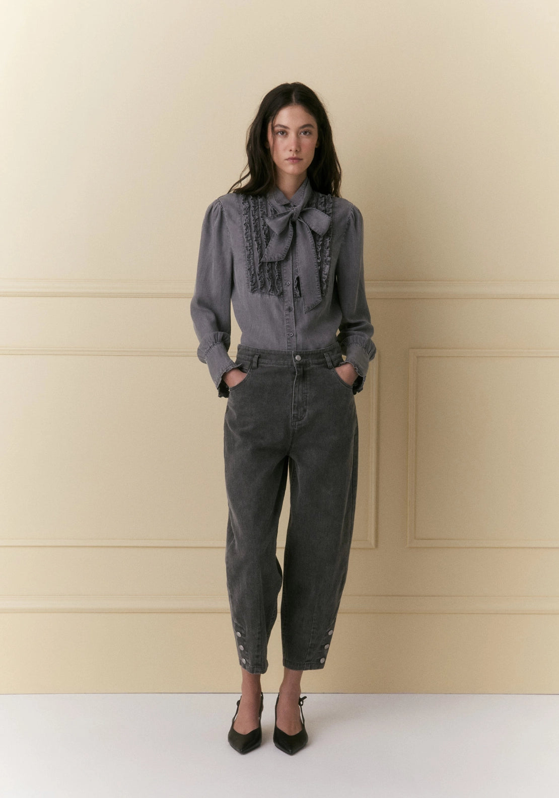 Washed Cotton Barrel Trousers - Grey