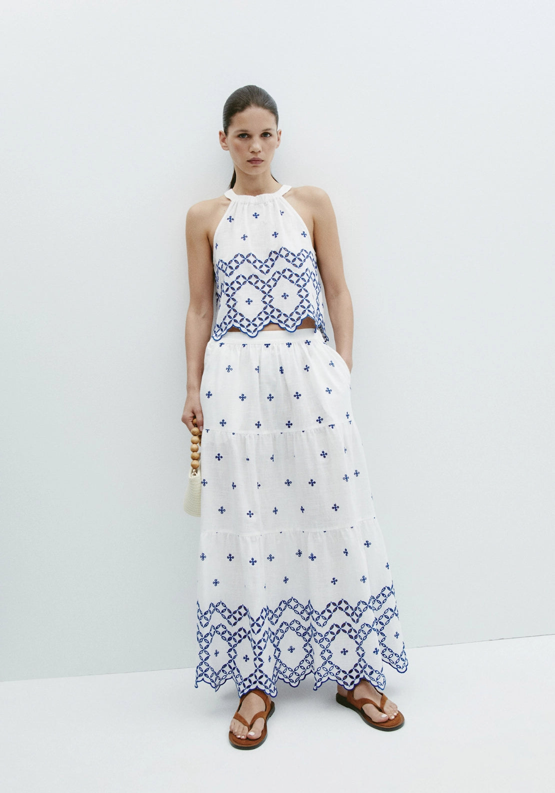 Contrast Schiffli Skirt - White