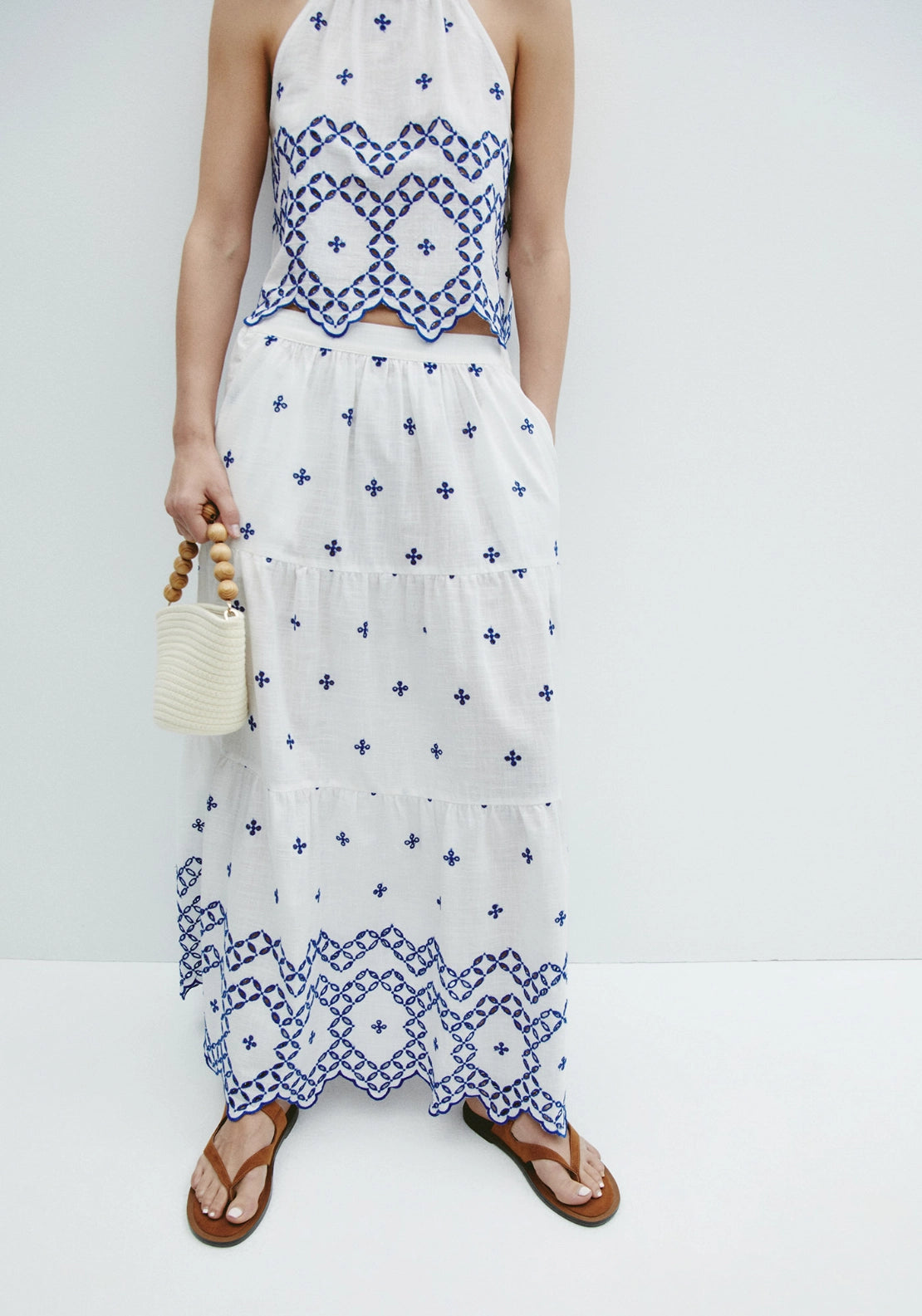 Contrast Schiffli Skirt - White