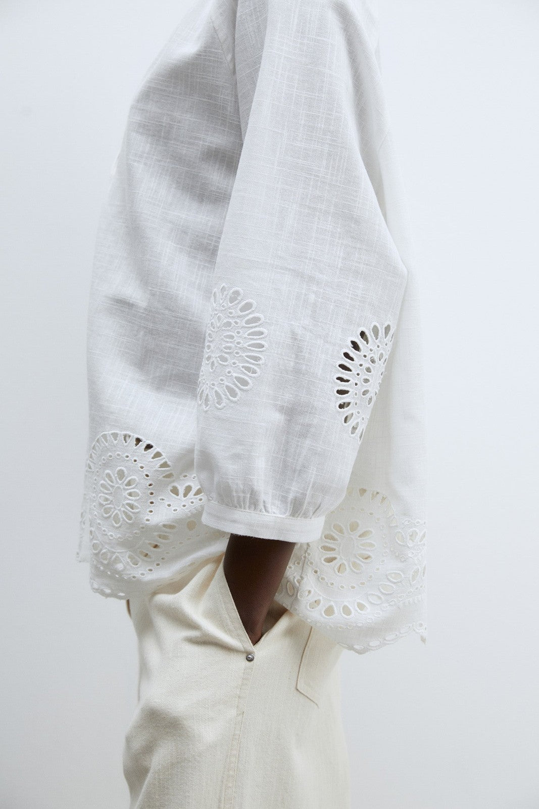 Sfera Buttons raglan blouse - White 4 Shaws Department Stores