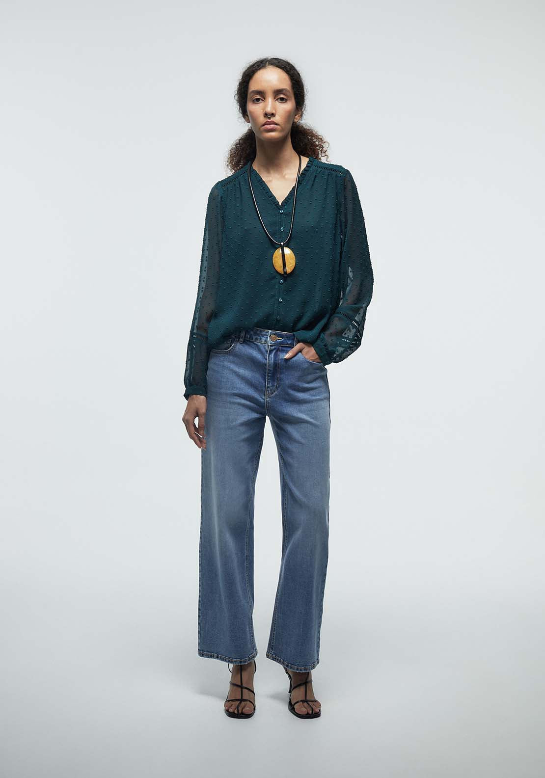 Buttons Plumetis Shirt - Green
