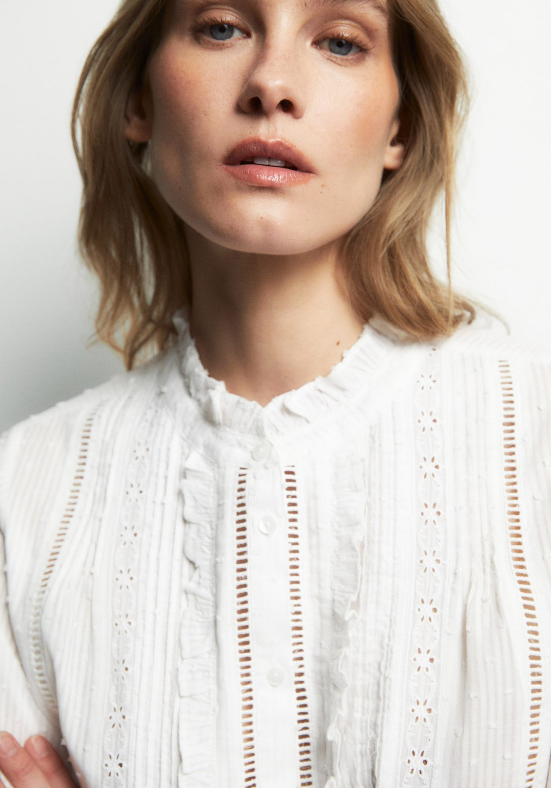 Romantic-Style Shirt - White