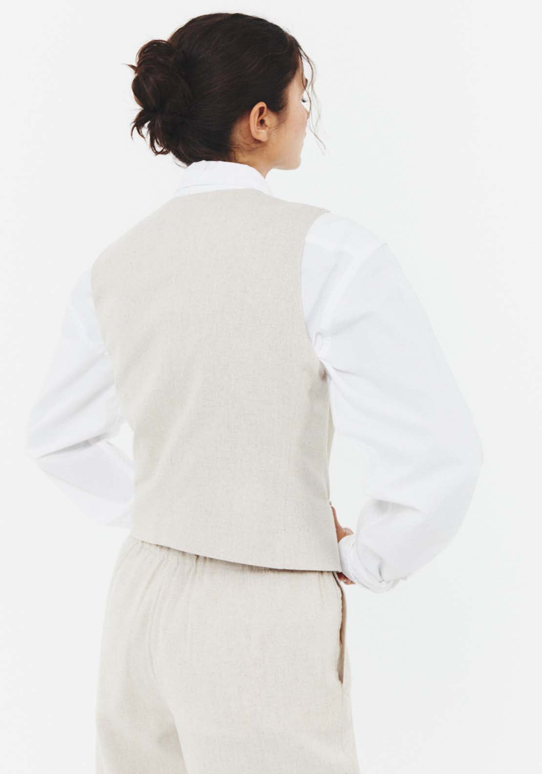 Sfera Buttons linen waistcoat - Beige 2 Shaws Department Stores