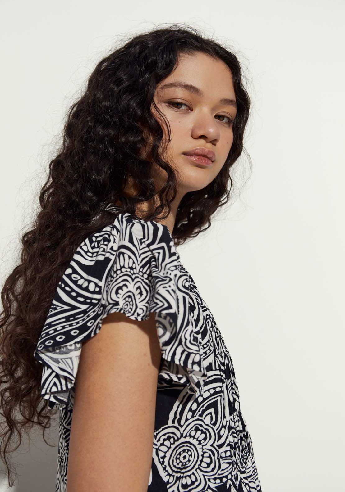 Sfera Short Sleeve Midi Dress 4 Shaws Department Stores