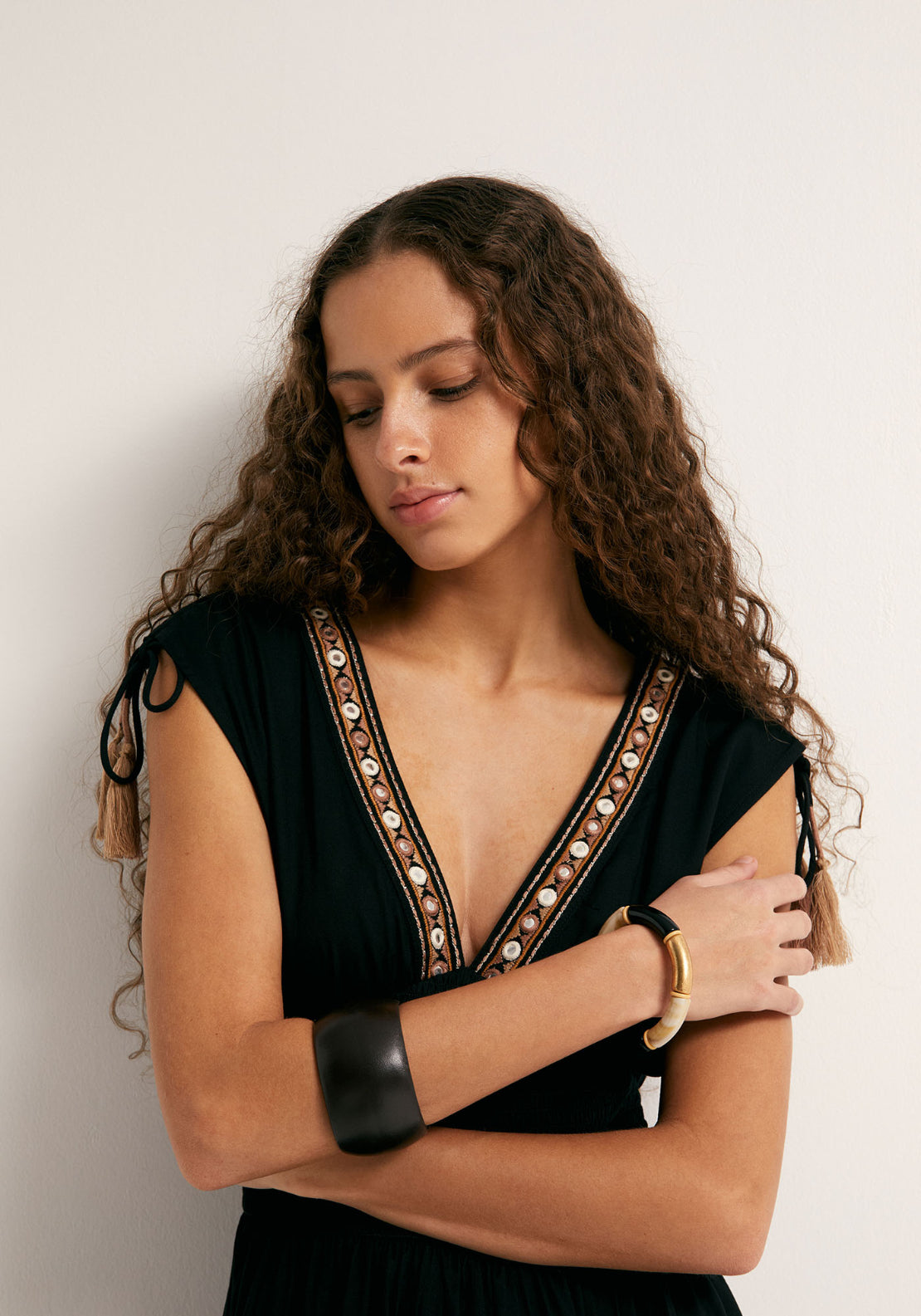 Ruffled Mirror Embroidery Dress - Black