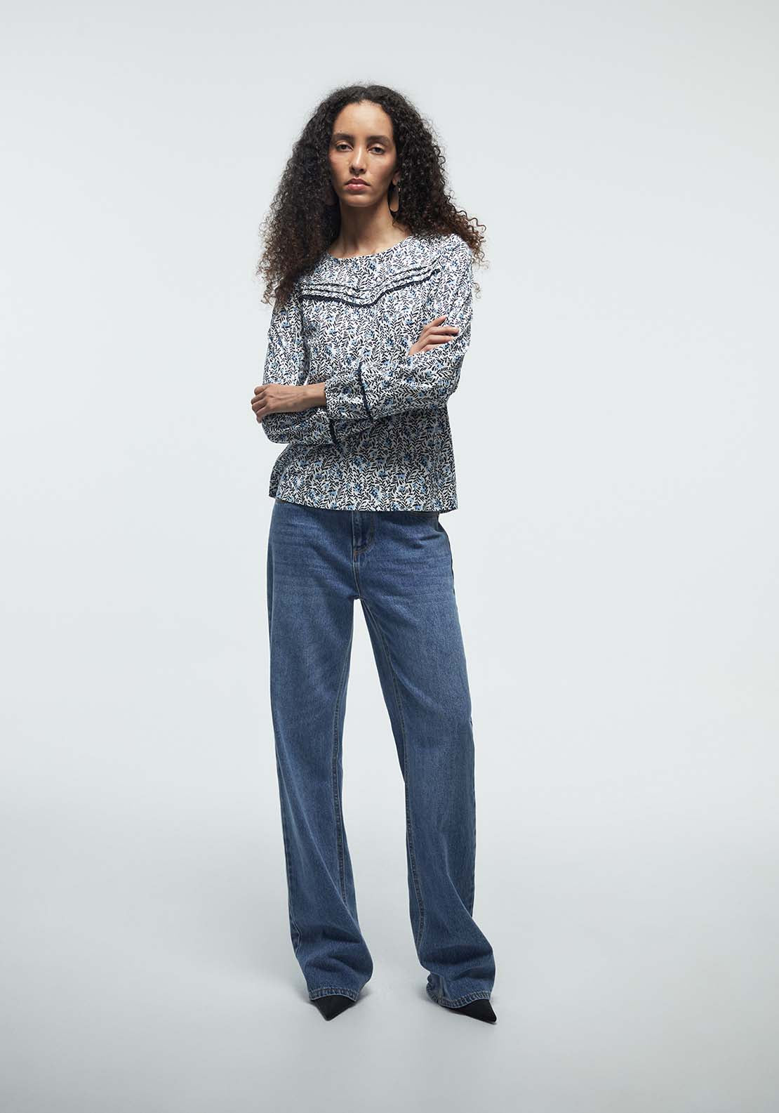 Romantic Long Sleeved T-Shirt - Blue