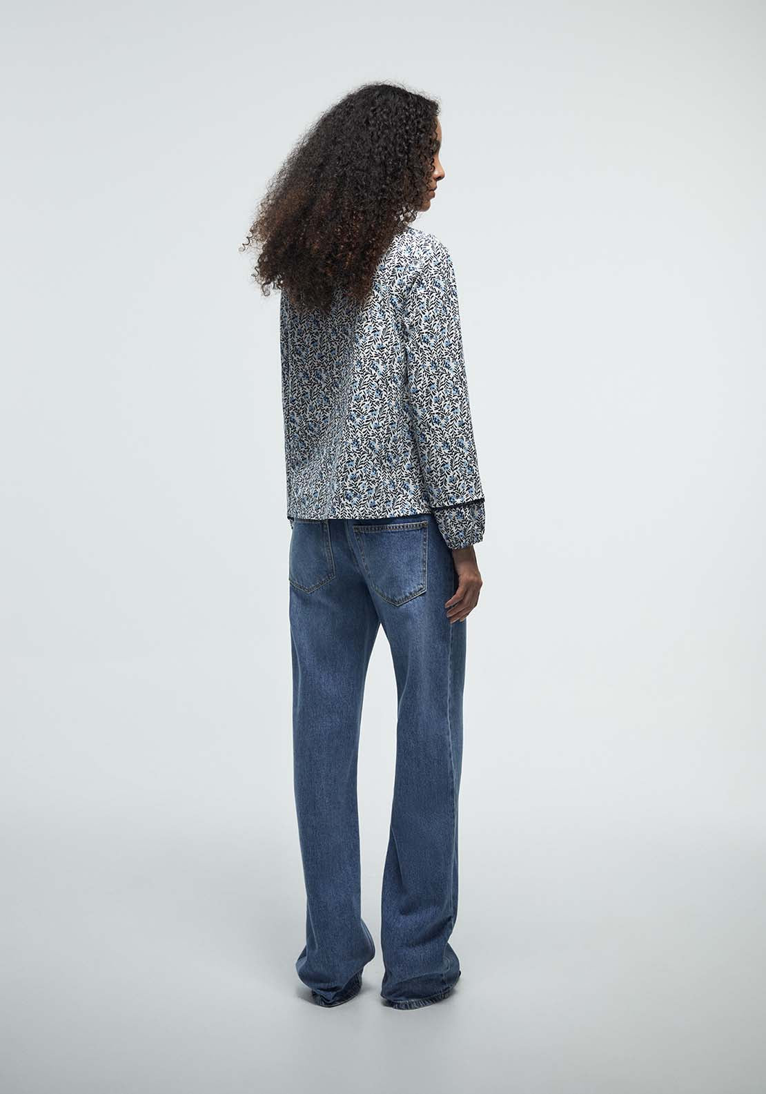 Romantic Long Sleeved T-Shirt - Blue