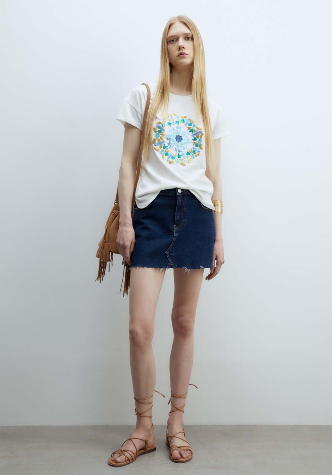Sfera Short sleeve Sequin T-Shirt - White 4 Shaws Department Stores