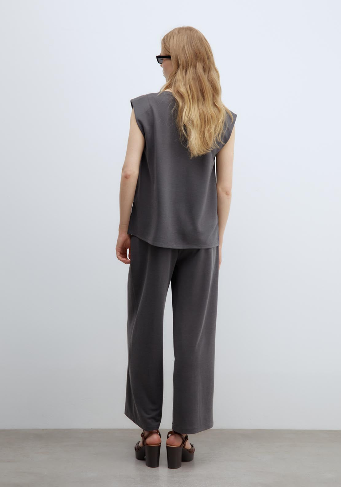 Sfera Basic Top - Lead 2 Shaws Department Stores