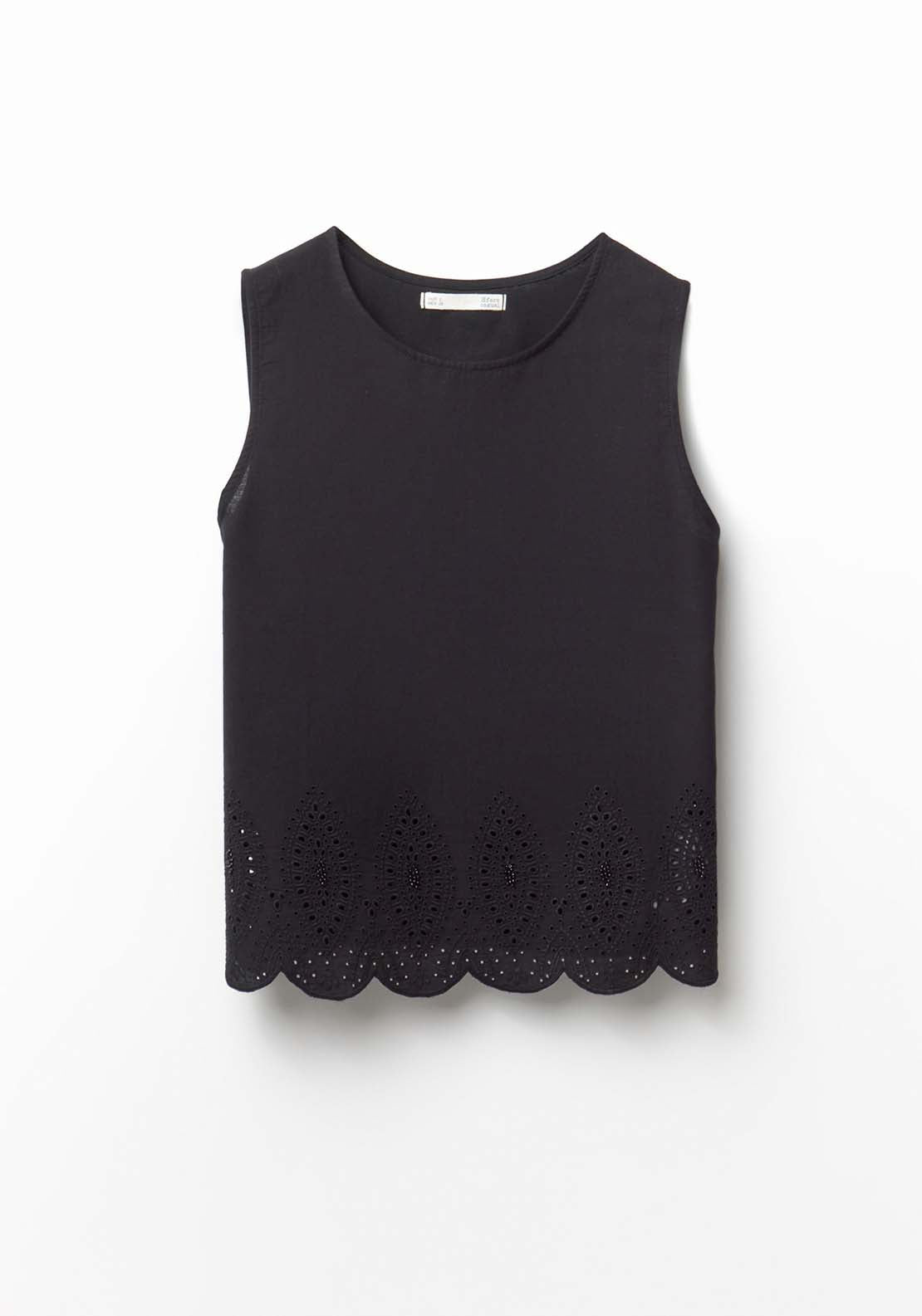 Perforated Top - Black