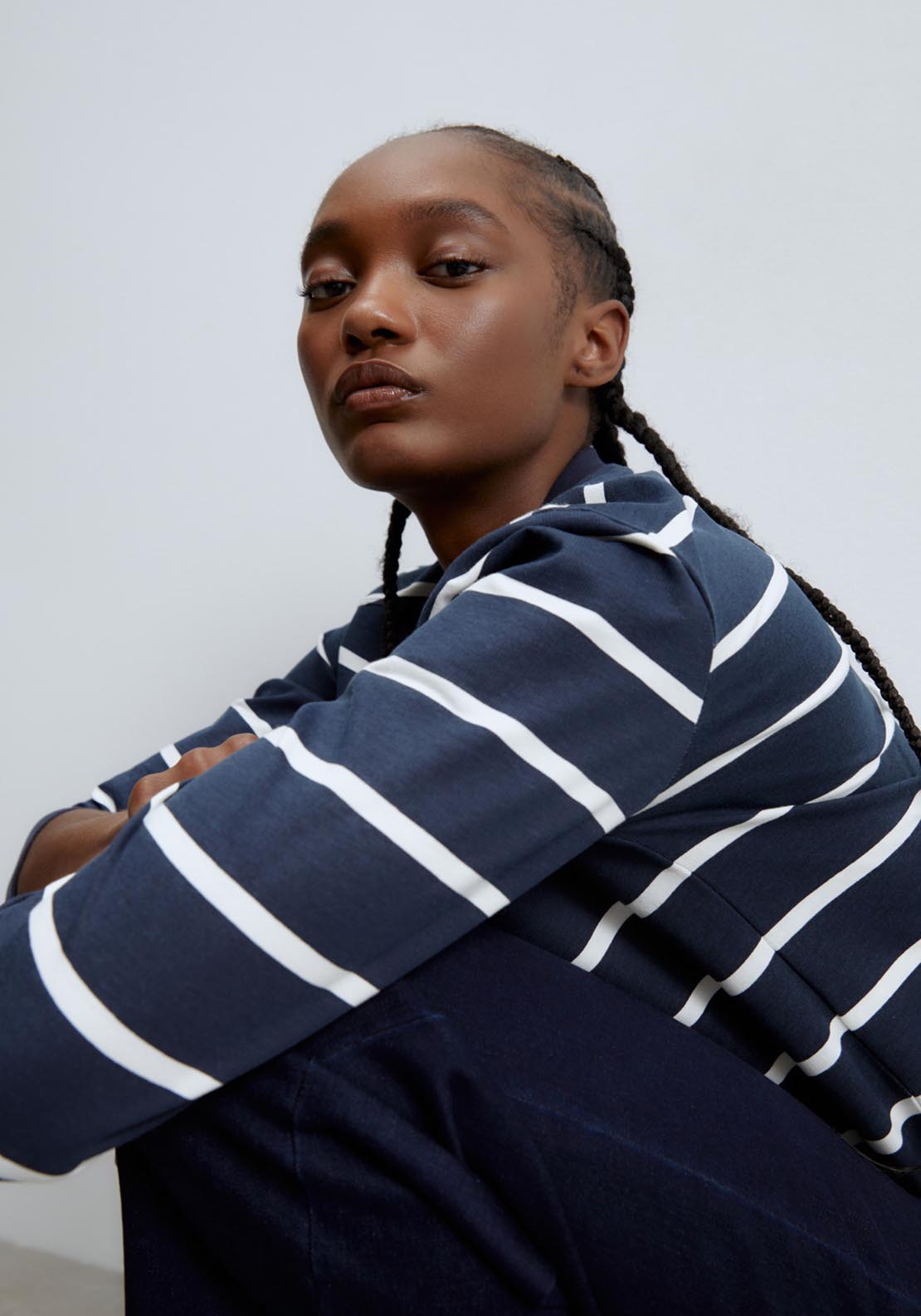 Sfera Basic sweatshirt - Navy 3 Shaws Department Stores