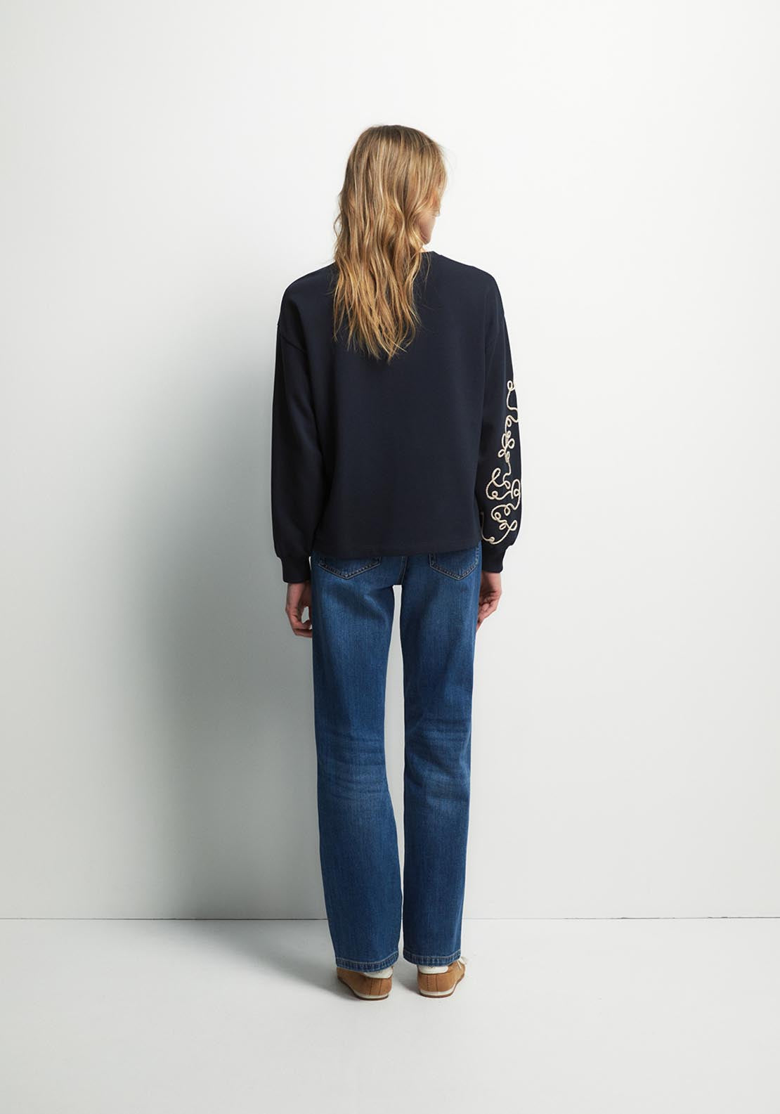 Cord Embroidery Sweatshirt - Blue