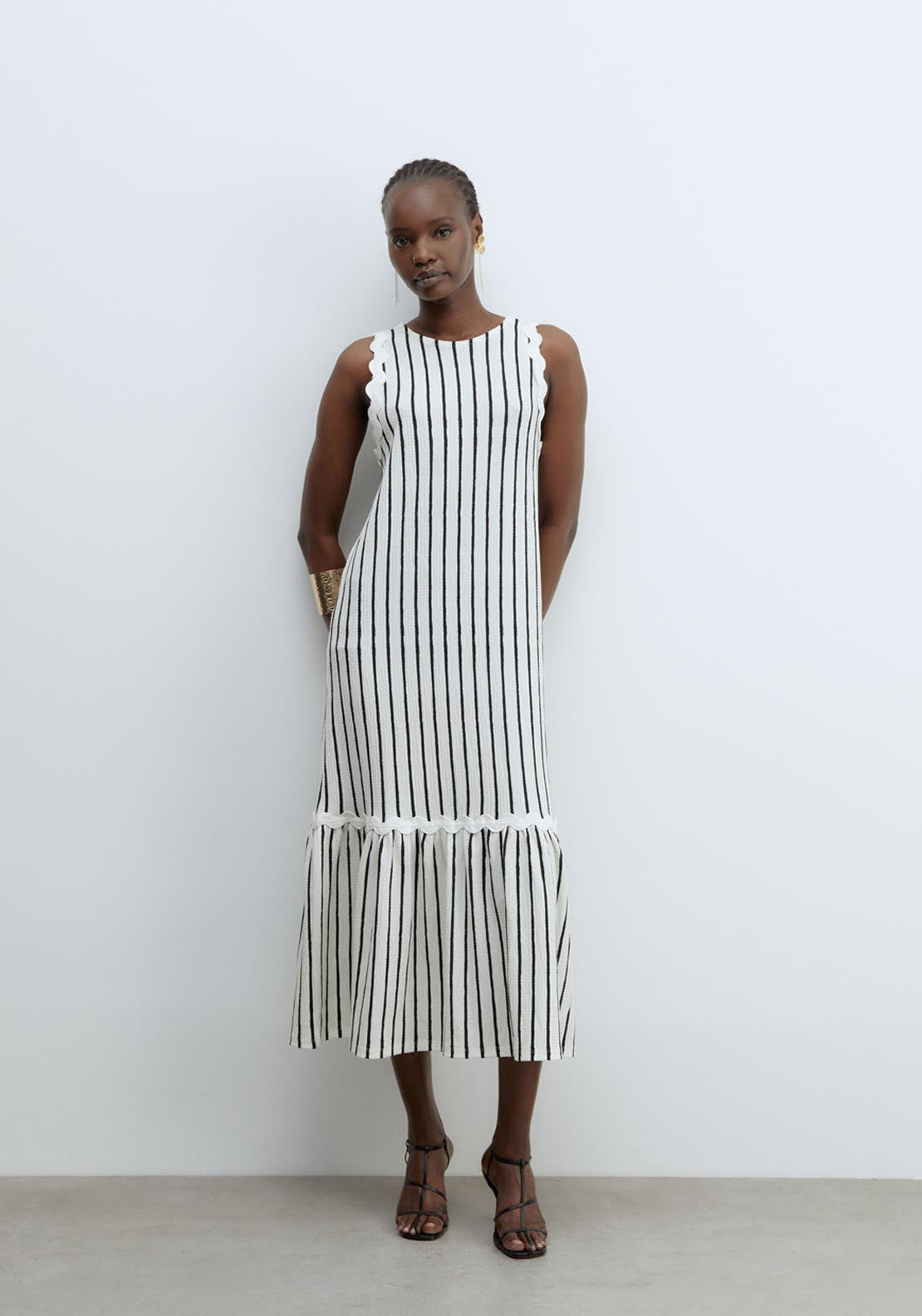 Sfera Wavy Bambula Dress - Print Black 1 Shaws Department Stores