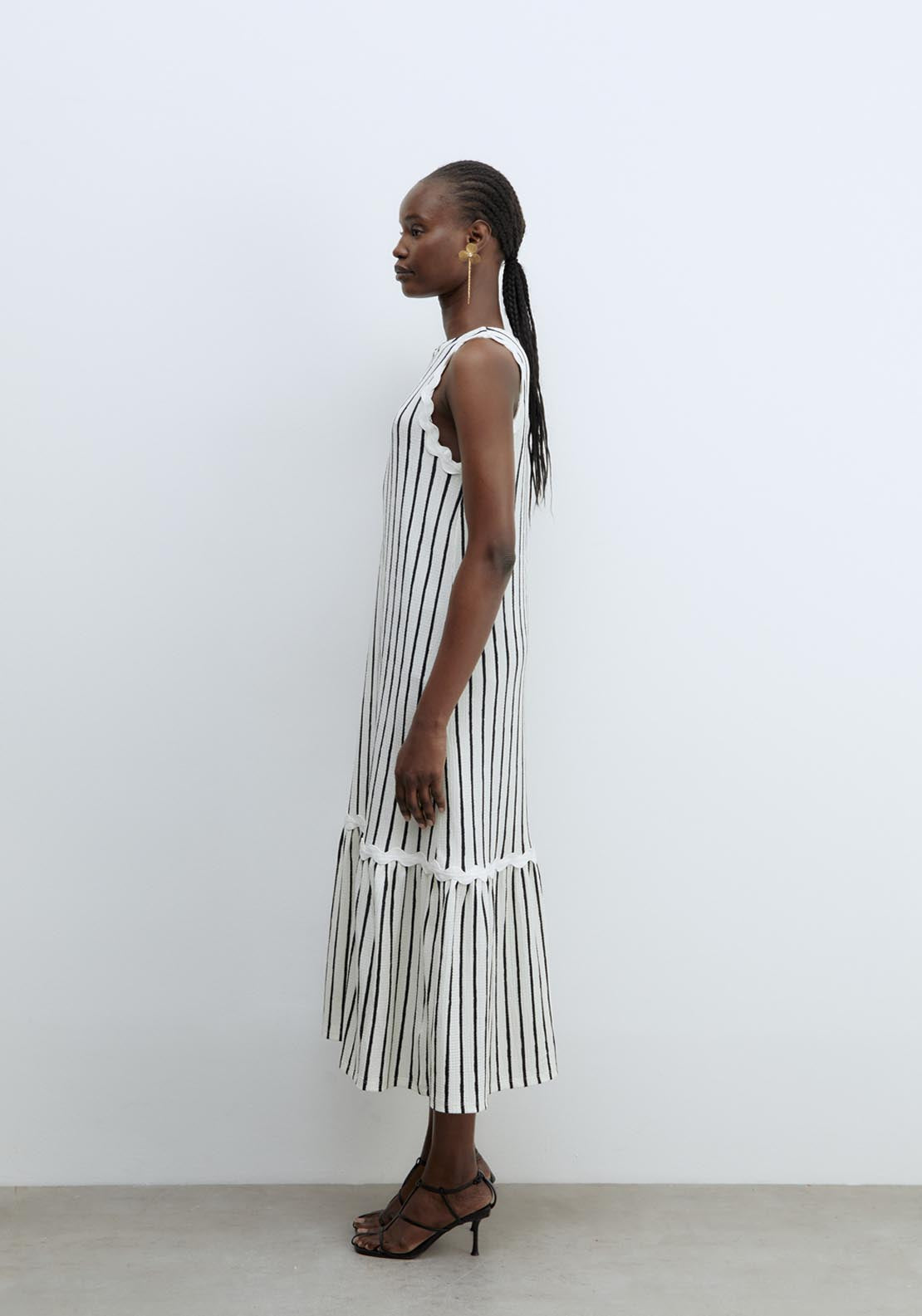 Sfera Wavy Bambula Dress - Print Black 3 Shaws Department Stores